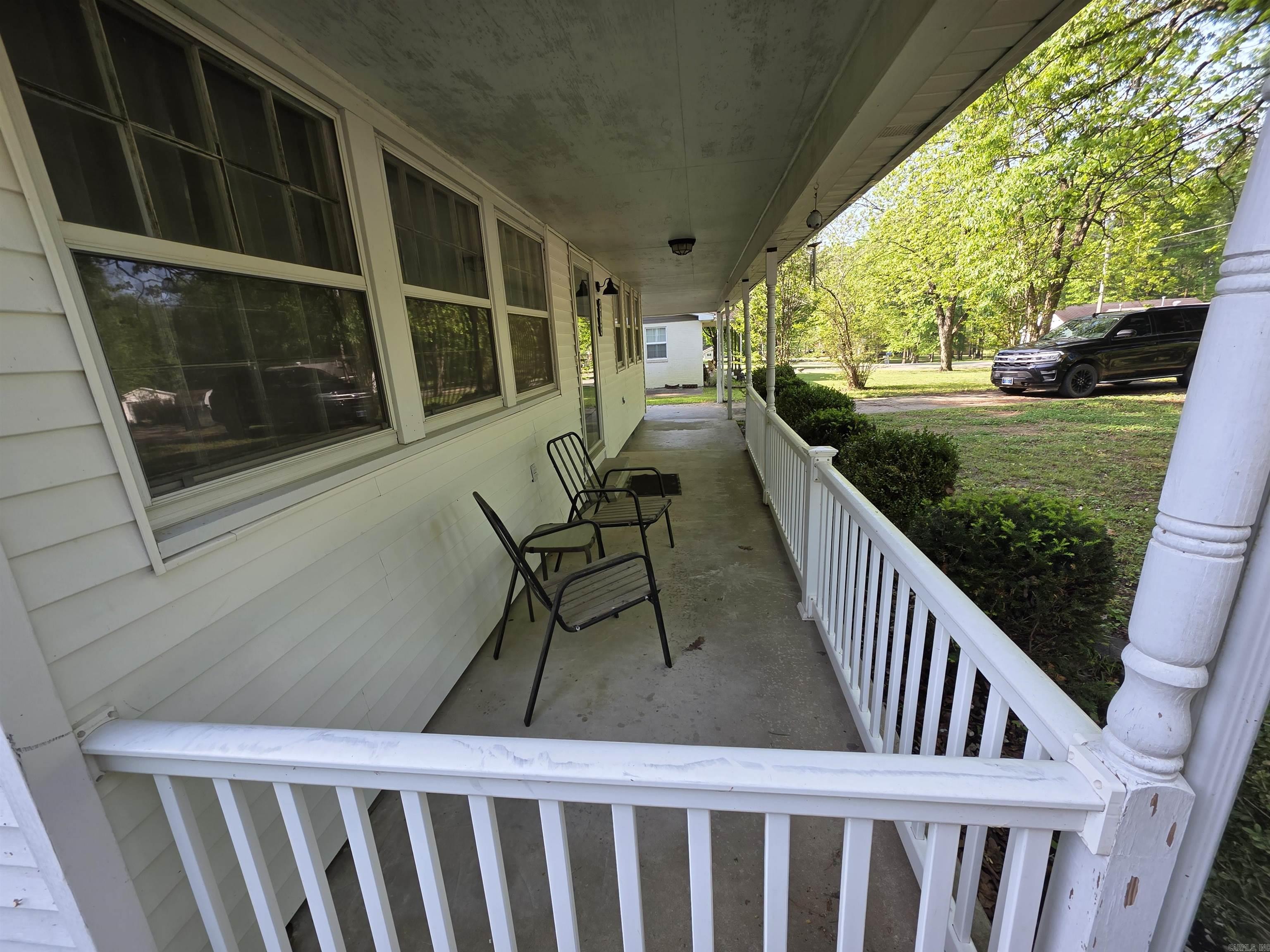 M&B PIGGOTT 2-20-8 - Residential