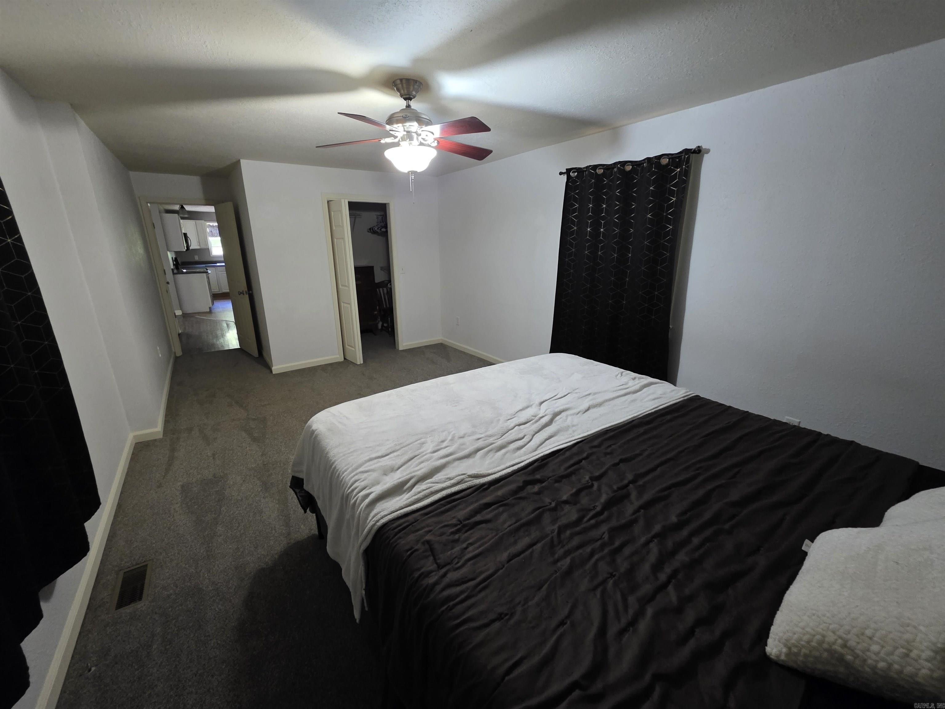 M&B PIGGOTT 2-20-8 - Residential