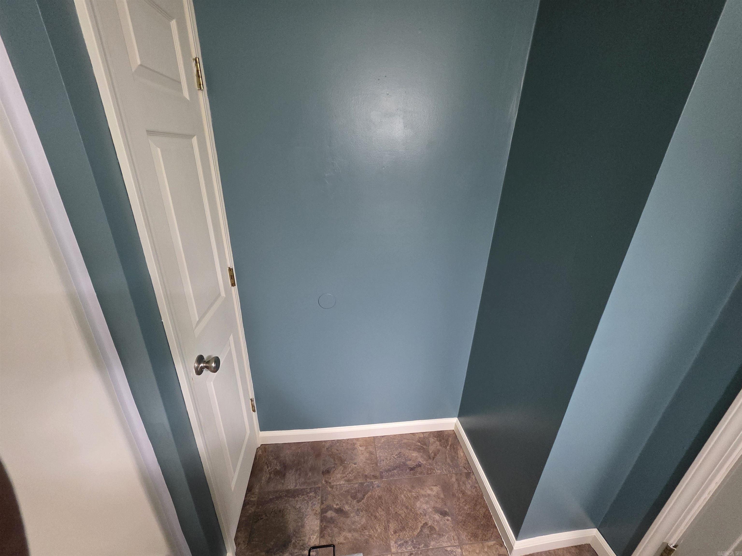 M&B PIGGOTT 2-20-8 - Residential