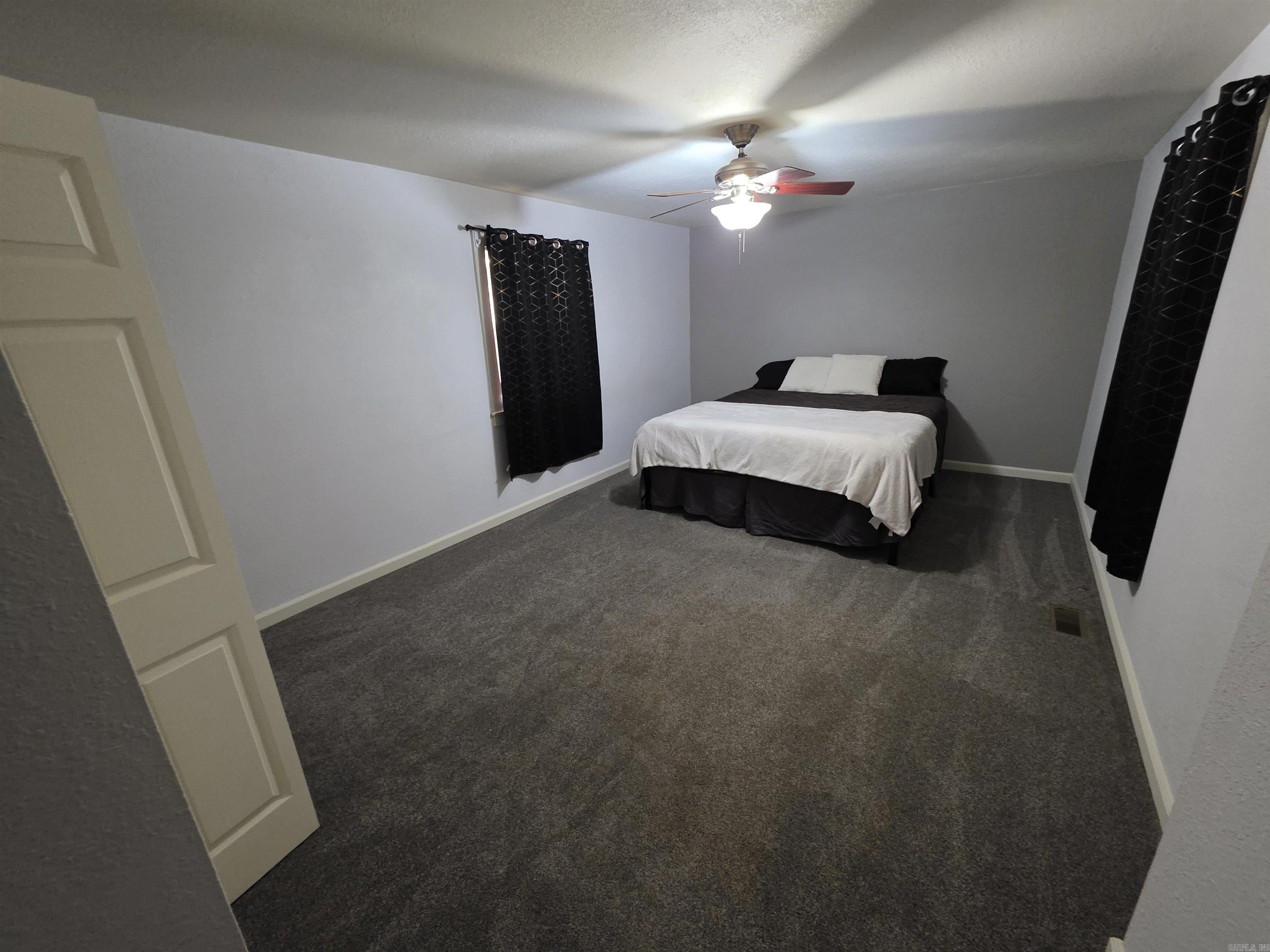 M&B PIGGOTT 2-20-8 - Residential