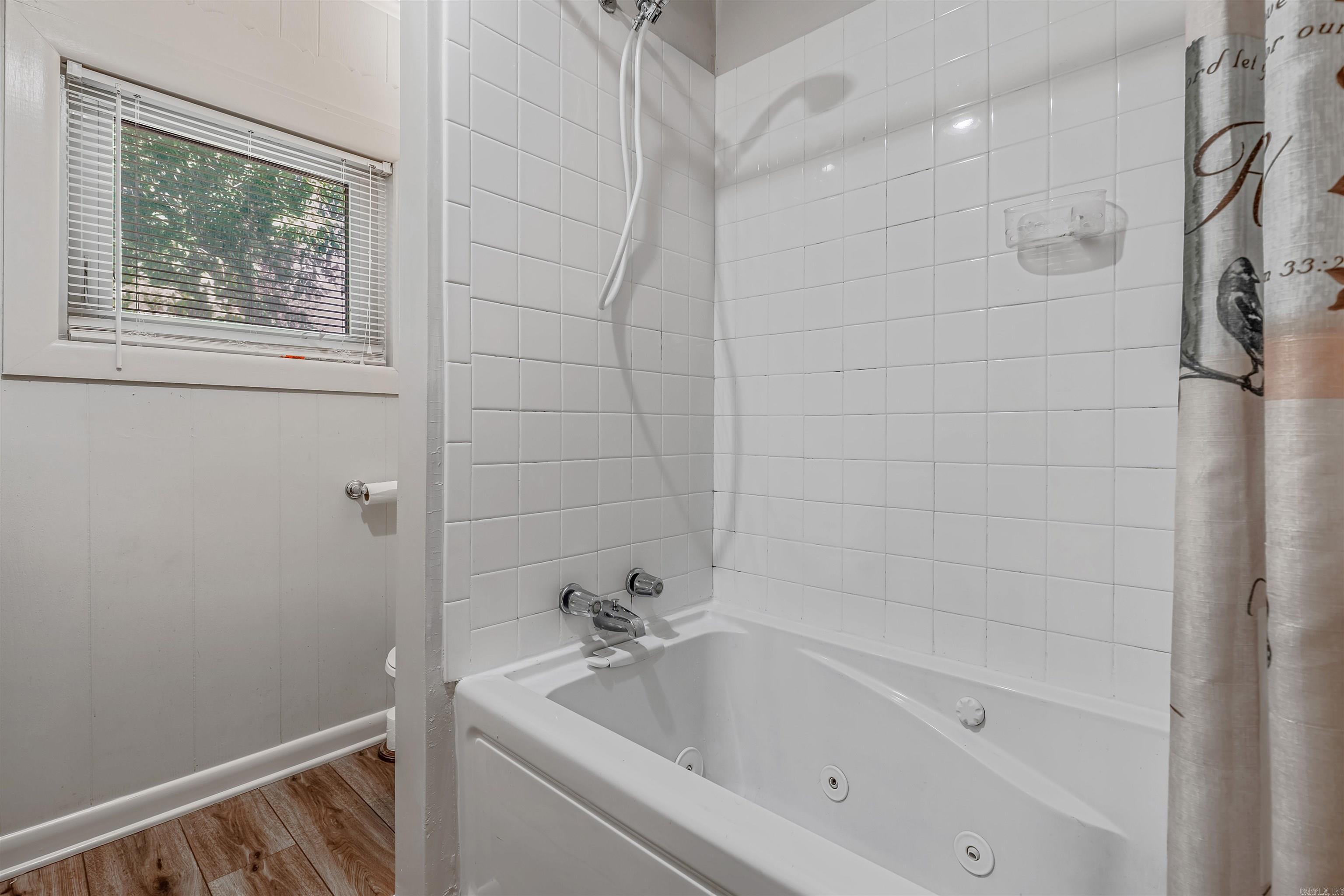 MOOREVIEW - Residential