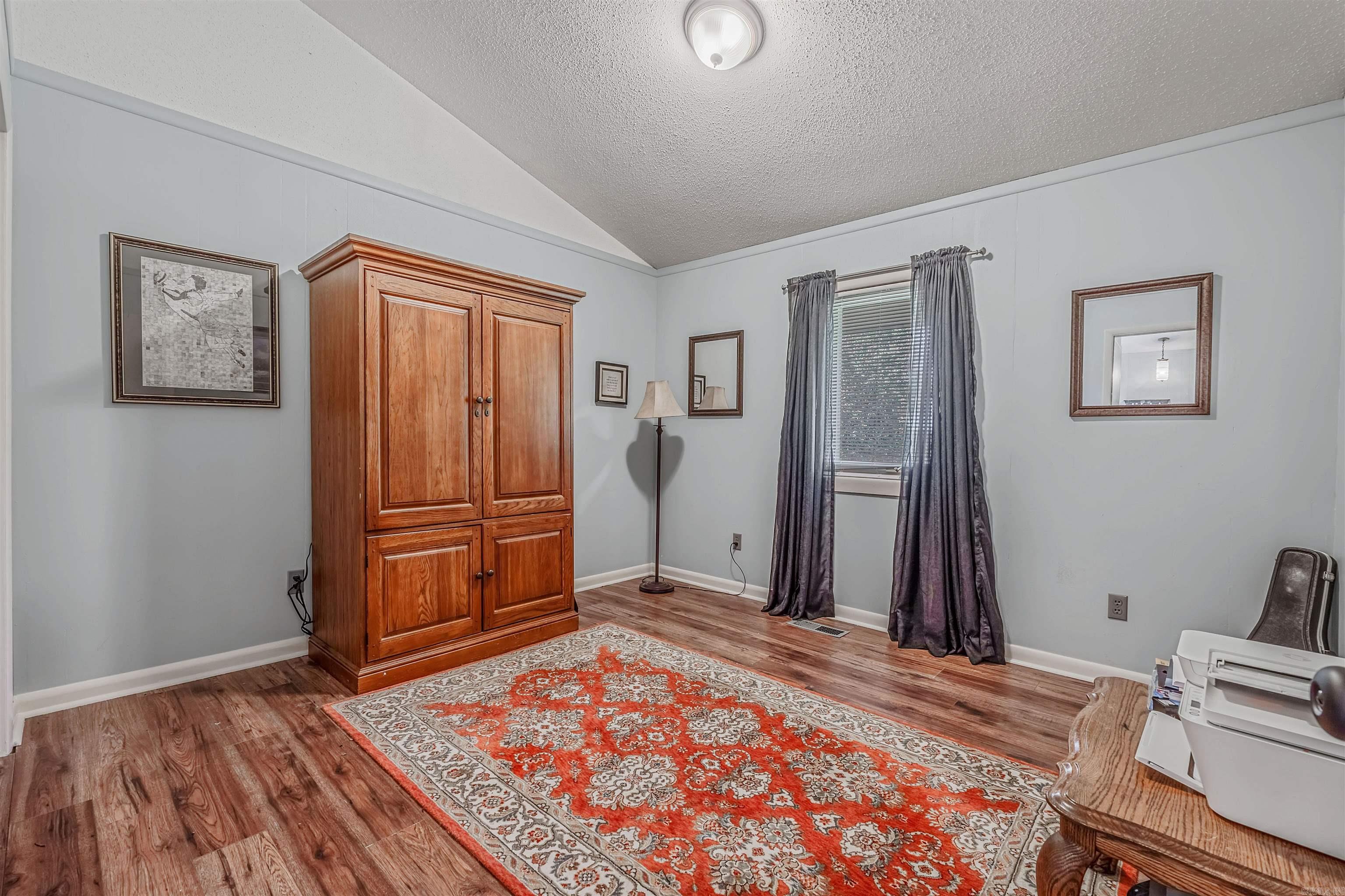 MOOREVIEW - Residential