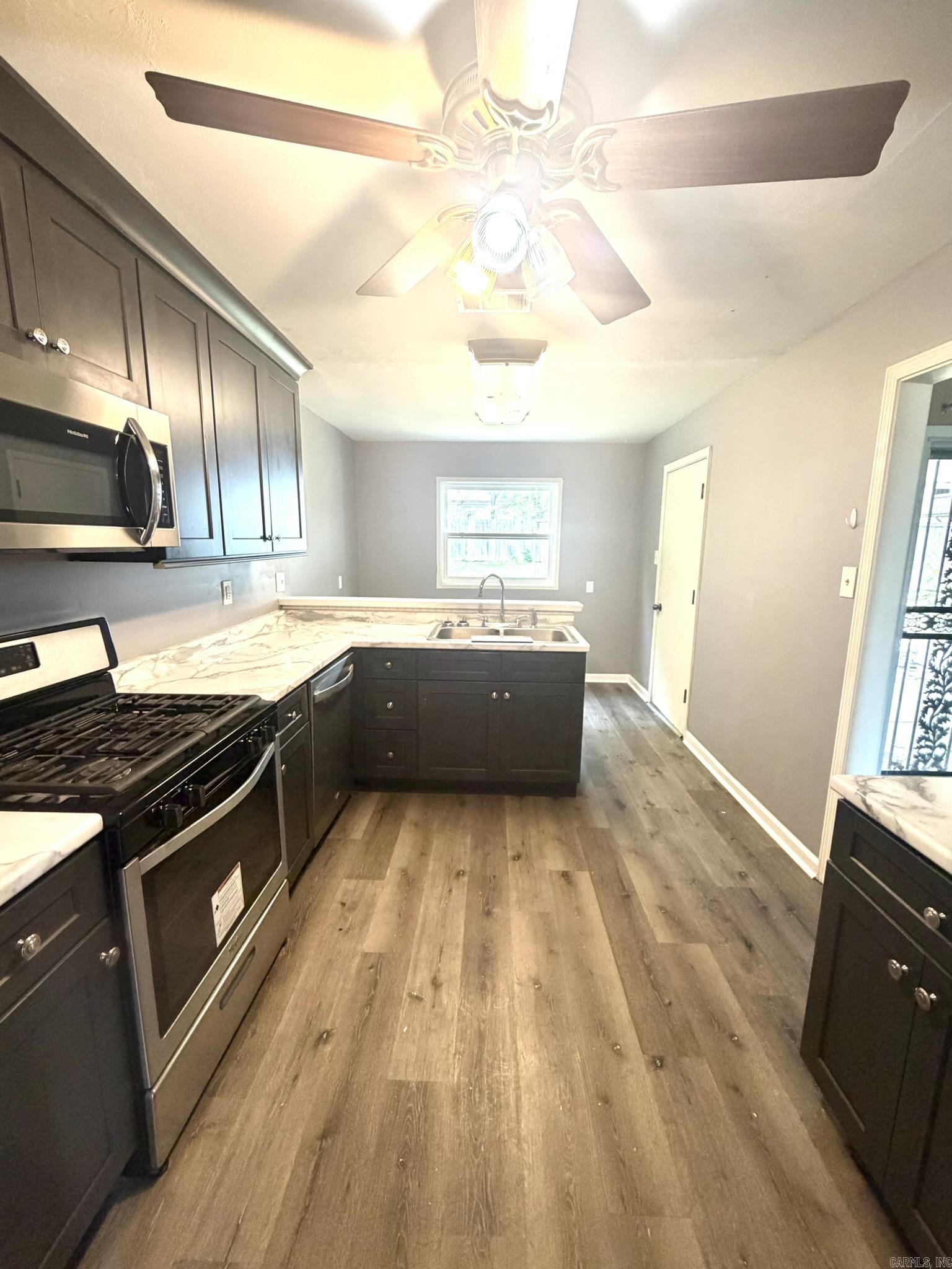 NOBLE ACRES - Residential