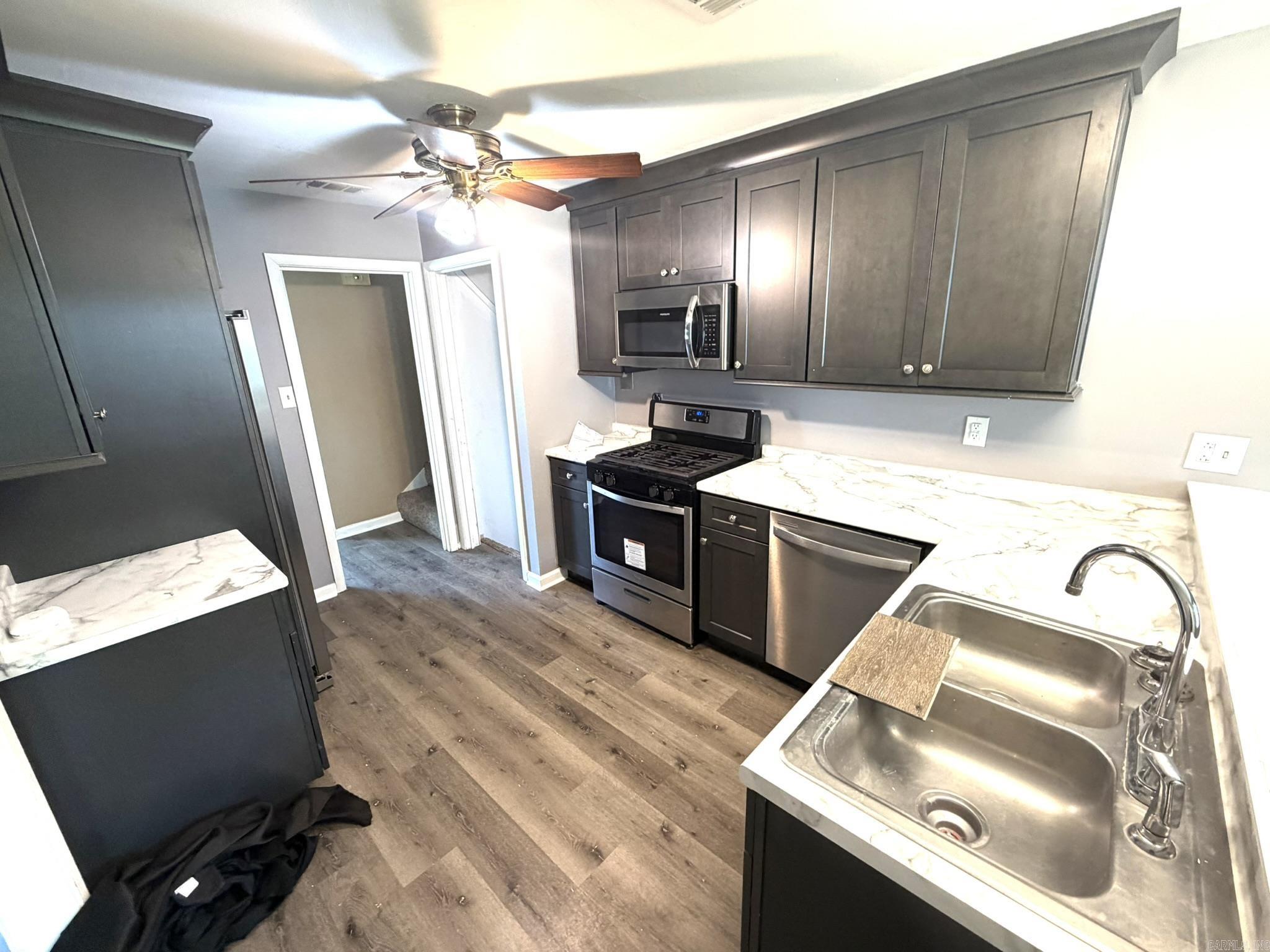 NOBLE ACRES - Residential