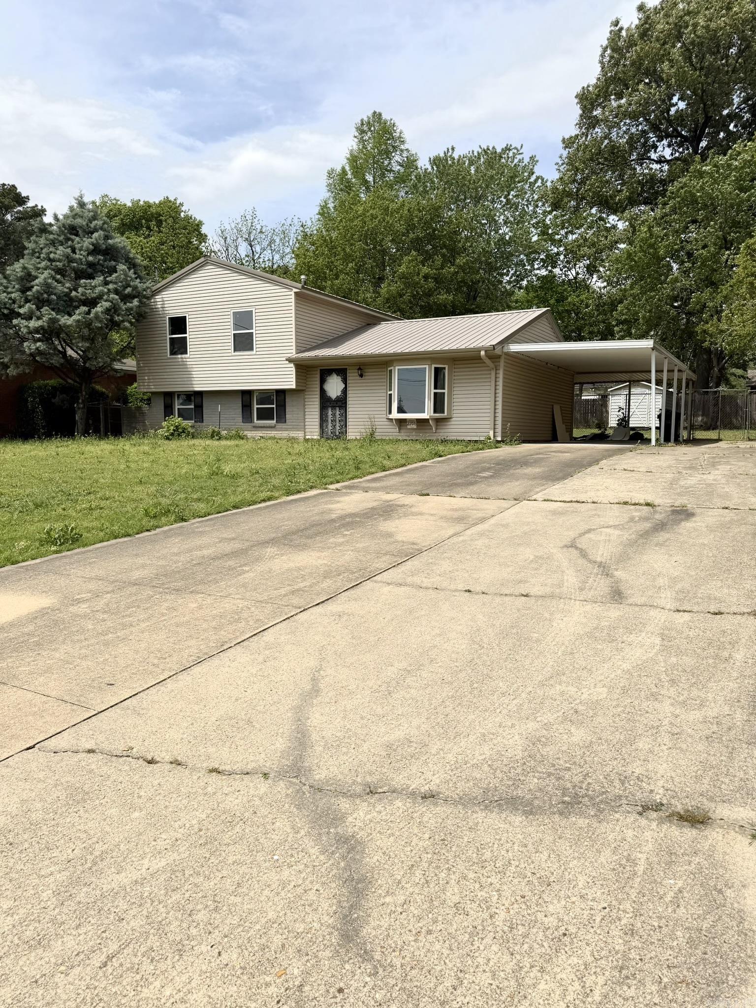 NOBLE ACRES - Residential