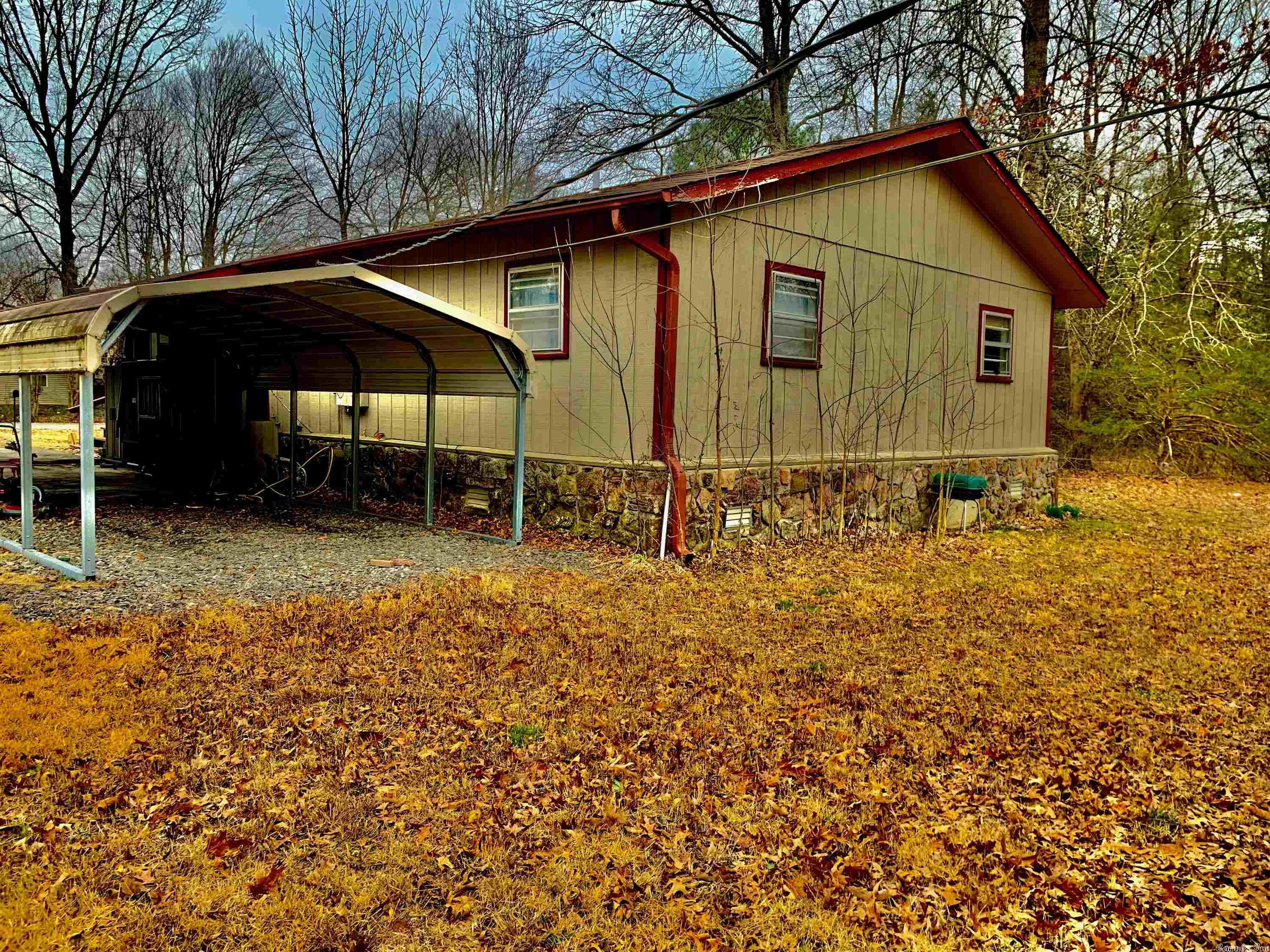 RIVER OAKS - Residential
