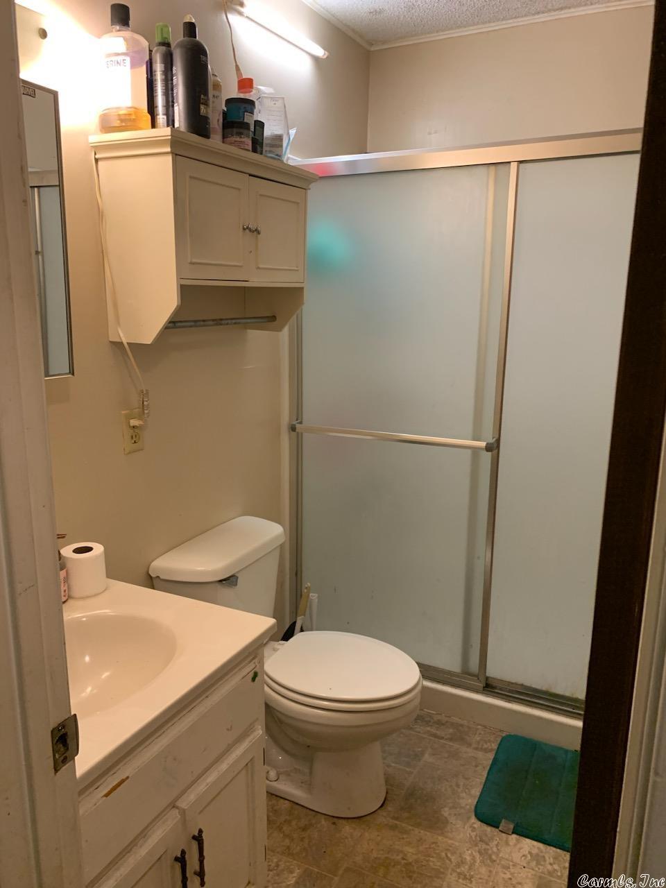 RIVER OAKS - Residential