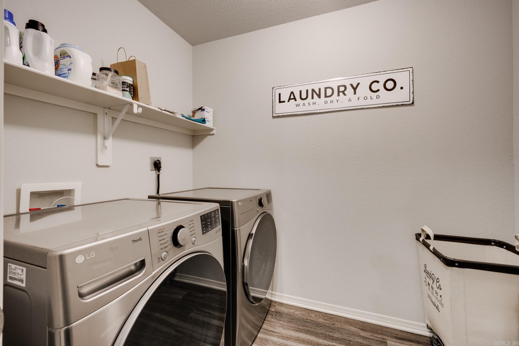 TRAMMEL ESTATES - Residential