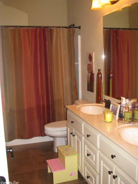 WATERS EDGE - Residential