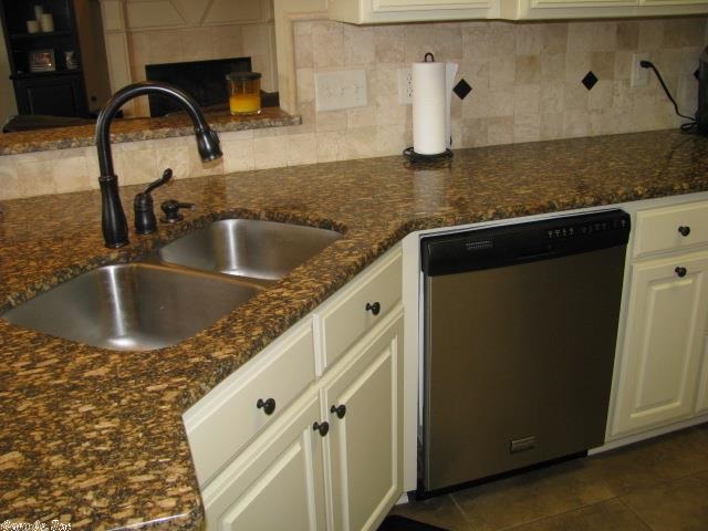 WATERS EDGE - Residential