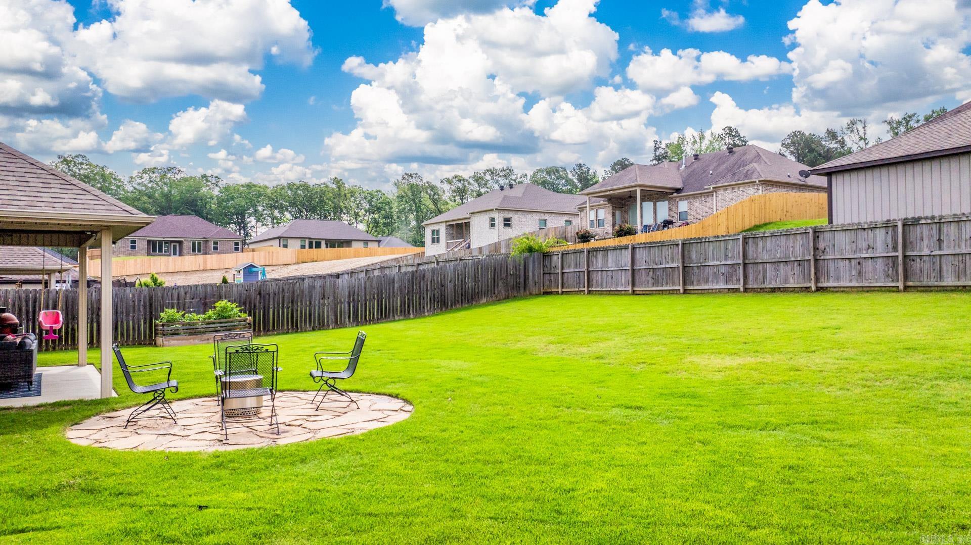 CYPRESS VALLEY - Residential