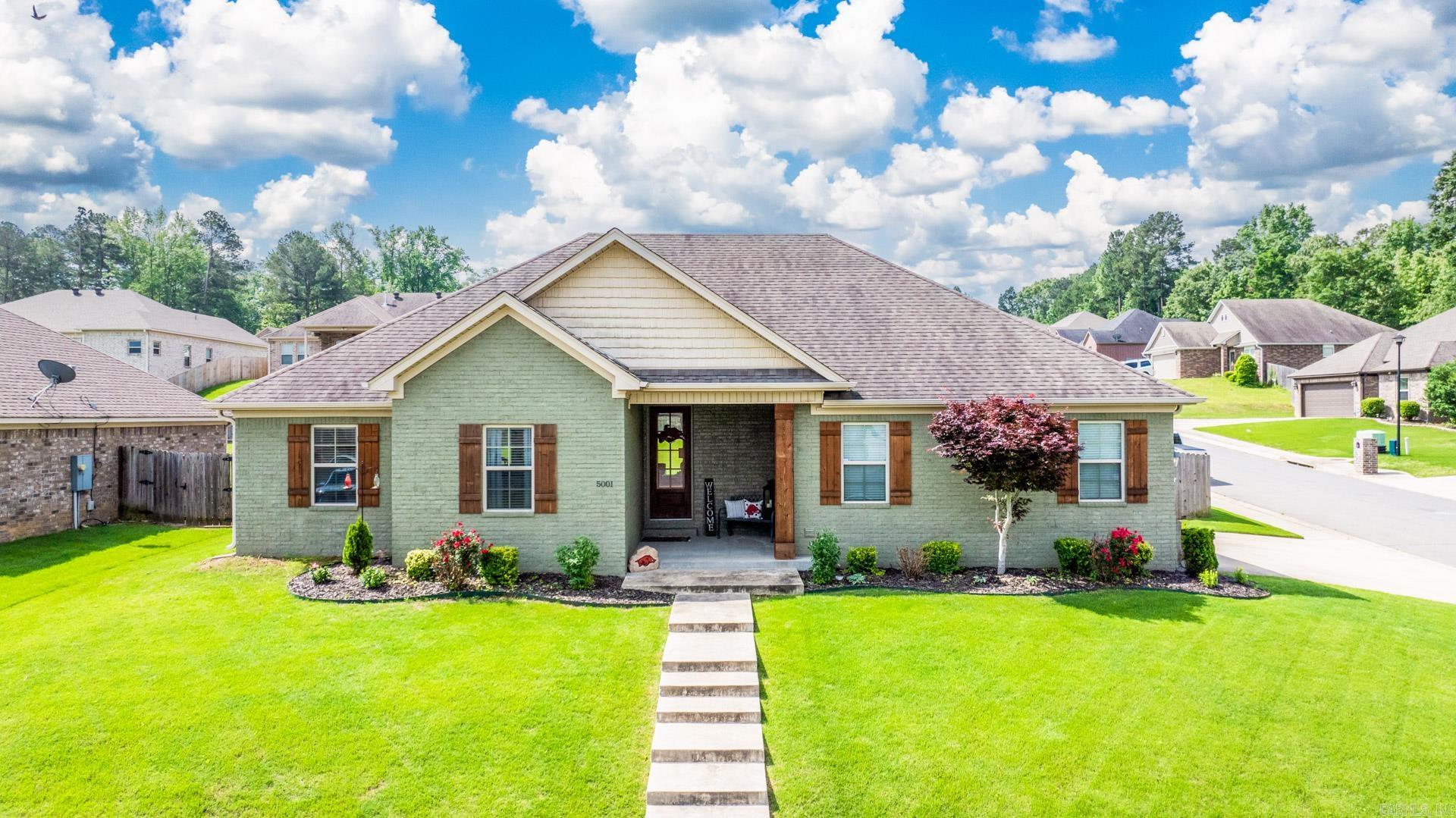 CYPRESS VALLEY - Residential