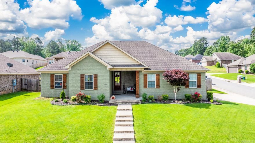 This beautiful home in a great neighborhood is just minutes away from Bryant and Benton and a quick drive to the interstate to get to Little Rock.  This quiet neighborhood is perfect for a family.  This home has 3 bed, 2 bath with an immaculate backyard.  The back patio has a fire pit and tv set up ready for a relaxing afternoon.  This well kept home is in great shape and is ready for its new family to move in. Come tour this home before it's gone!