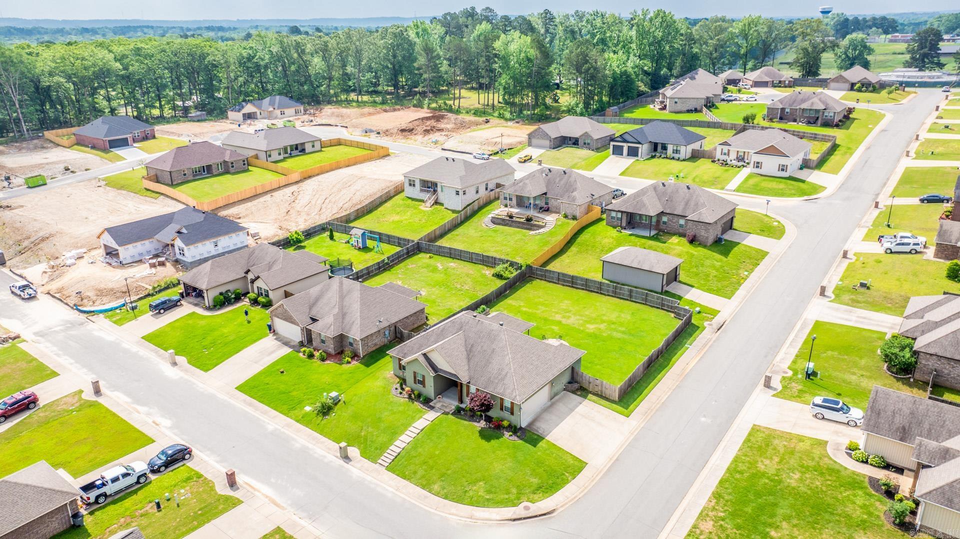 CYPRESS VALLEY - Residential