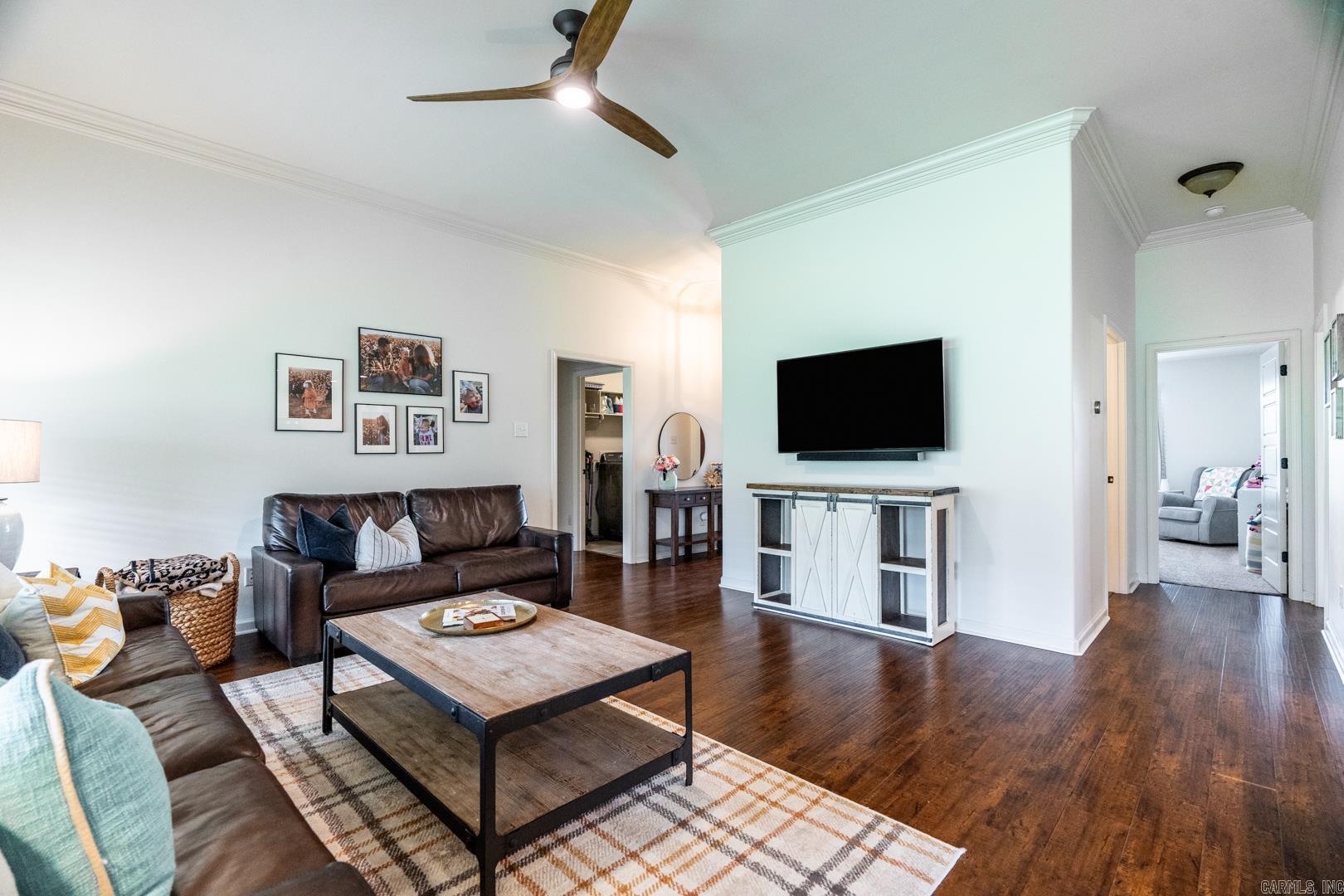 CYPRESS VALLEY - Residential