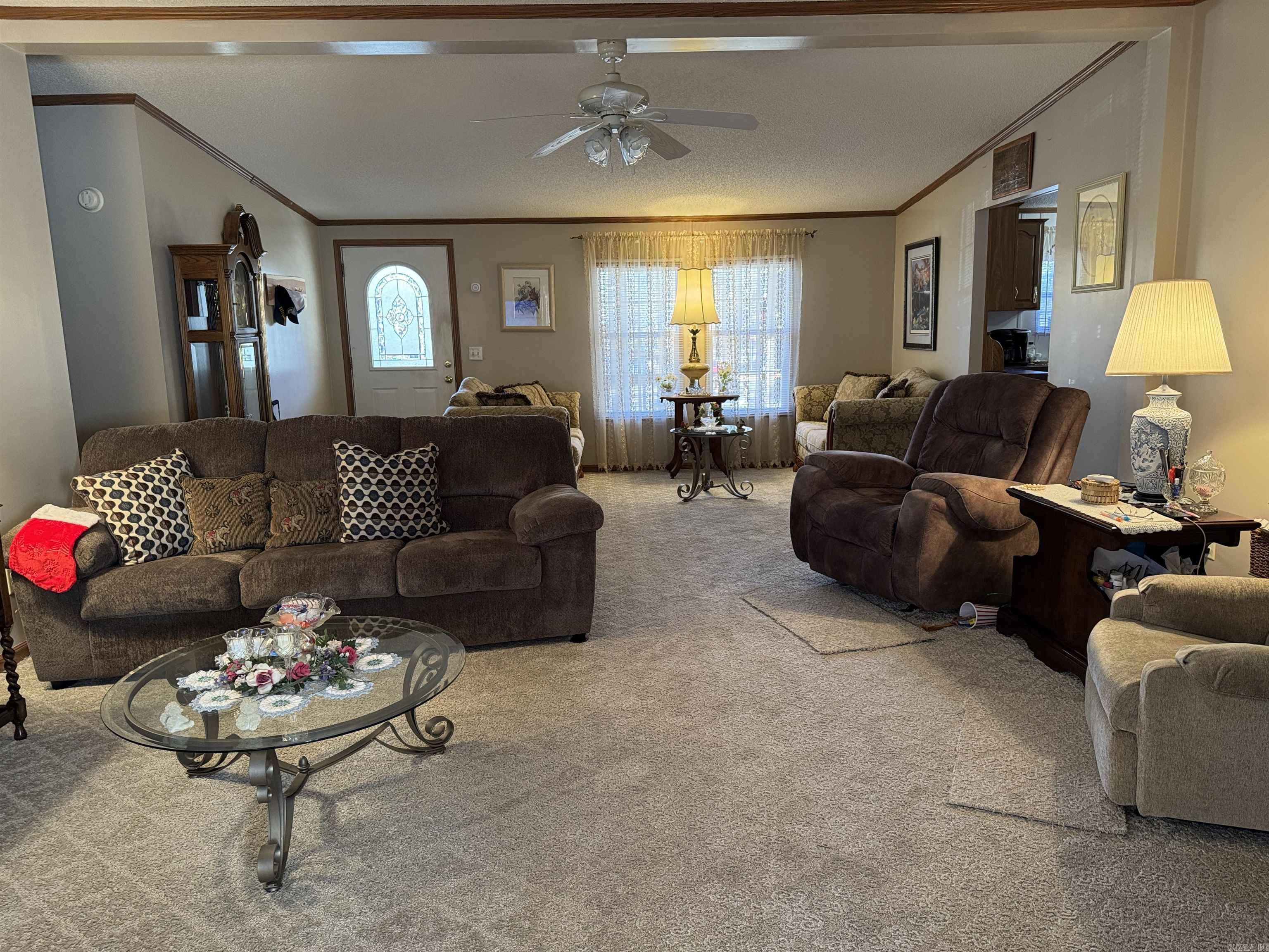 Pine Oaks Villa - Residential