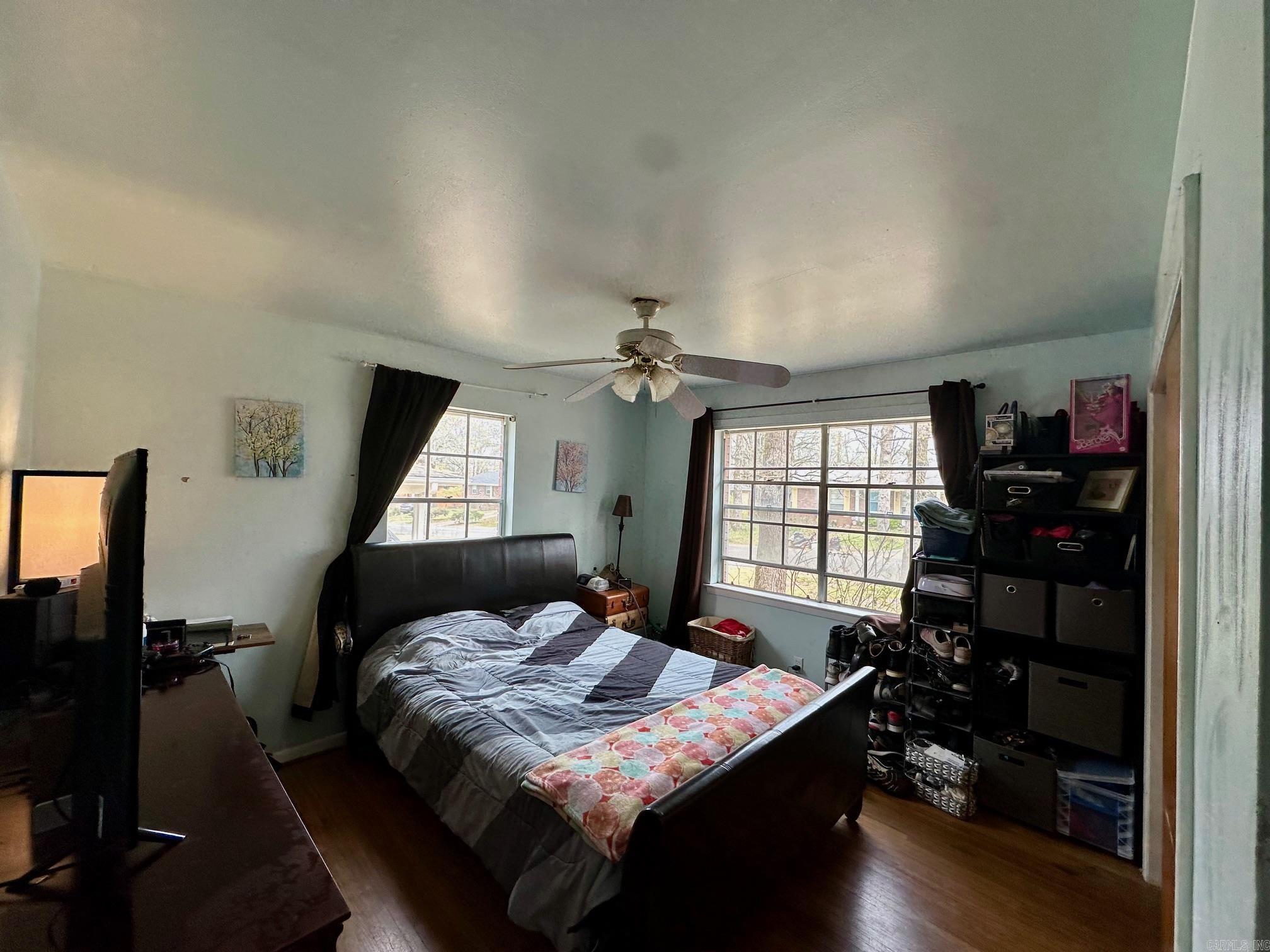 INDIAN HILLS - Residential