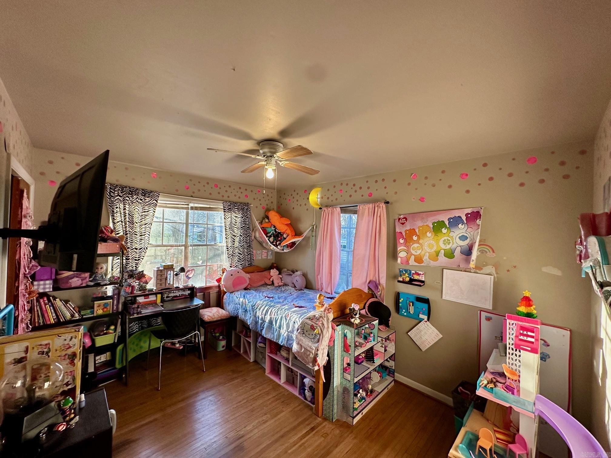 INDIAN HILLS - Residential