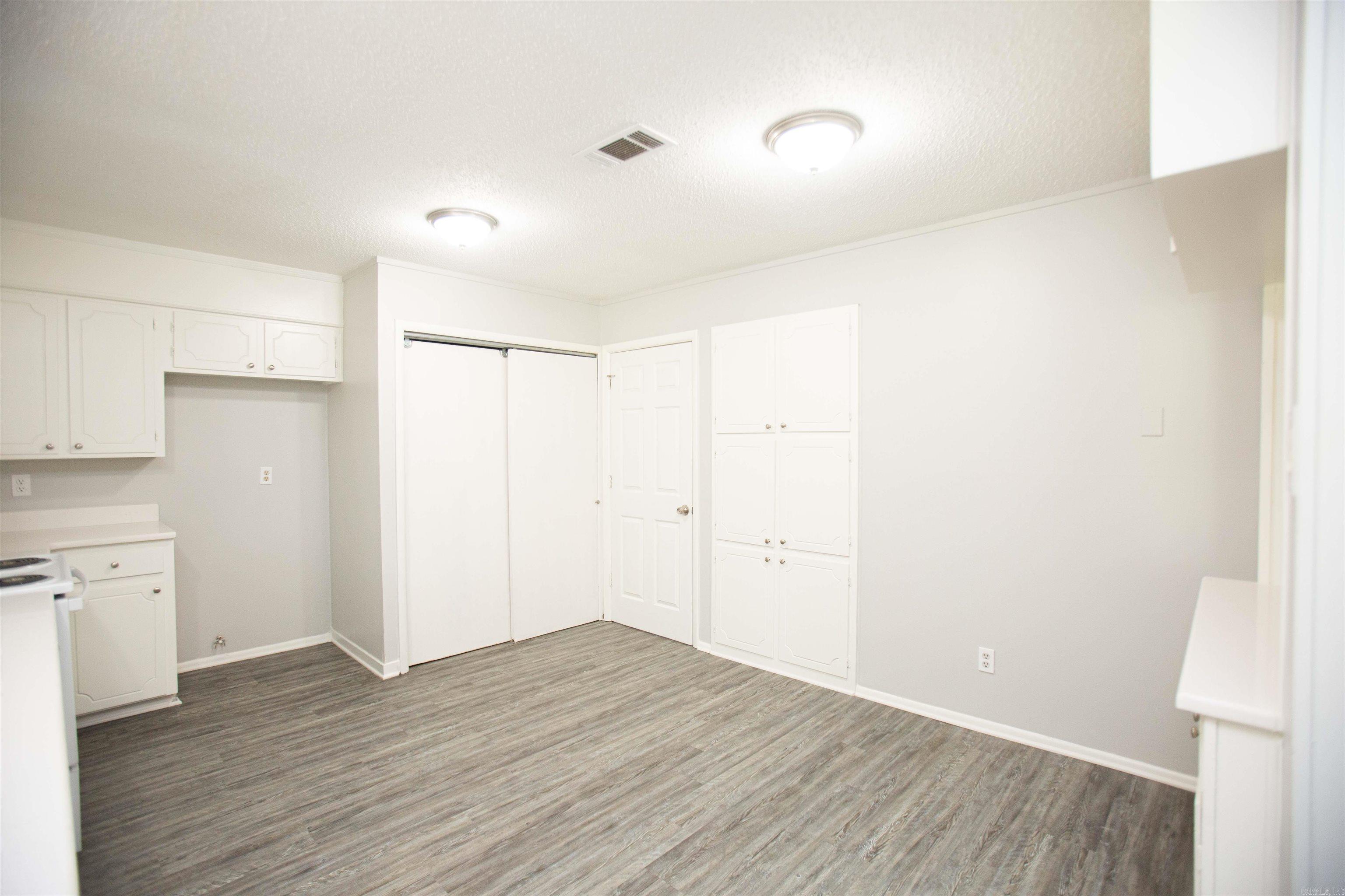 Wood Briar - Residential Lease