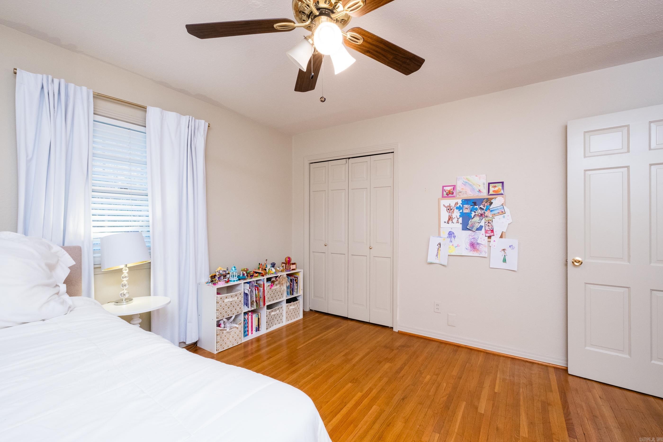 BRIARWOOD - Residential