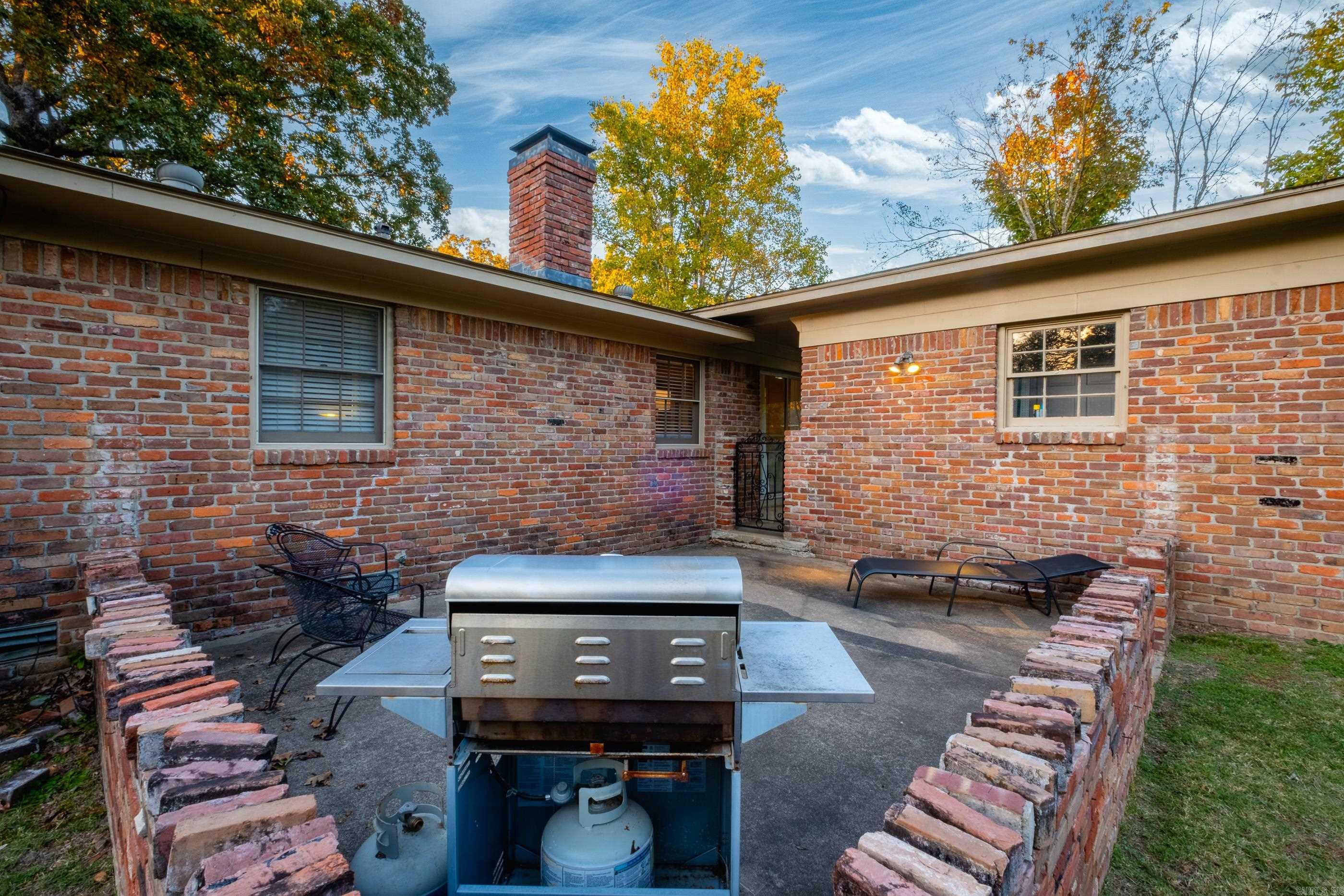 BRIARWOOD - Residential