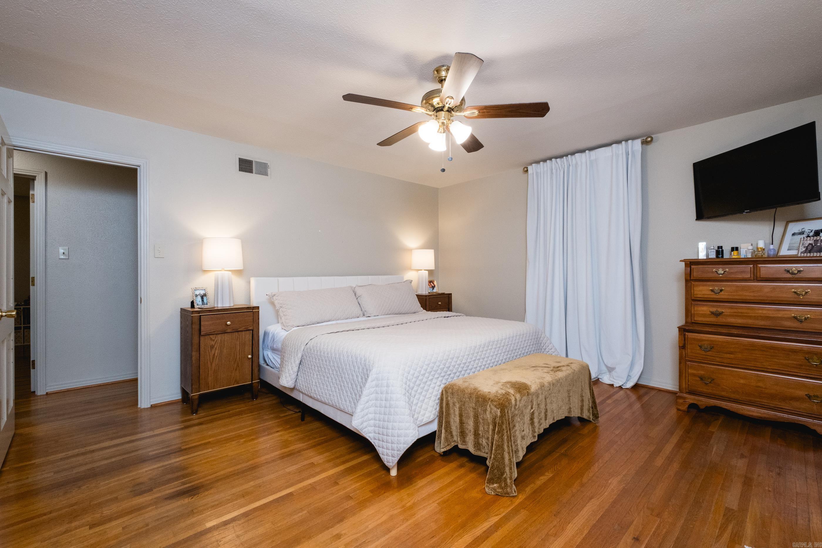 BRIARWOOD - Residential