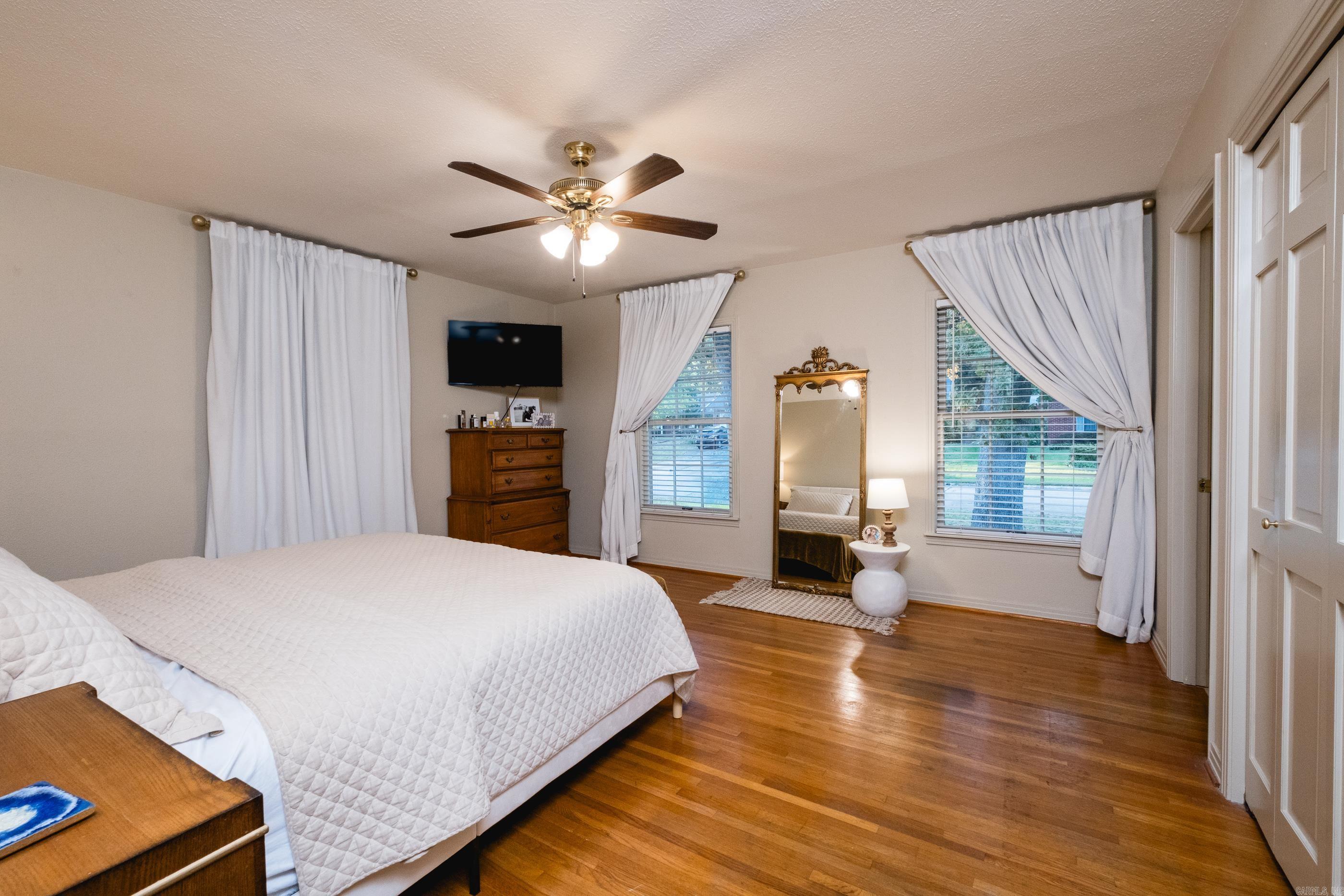 BRIARWOOD - Residential