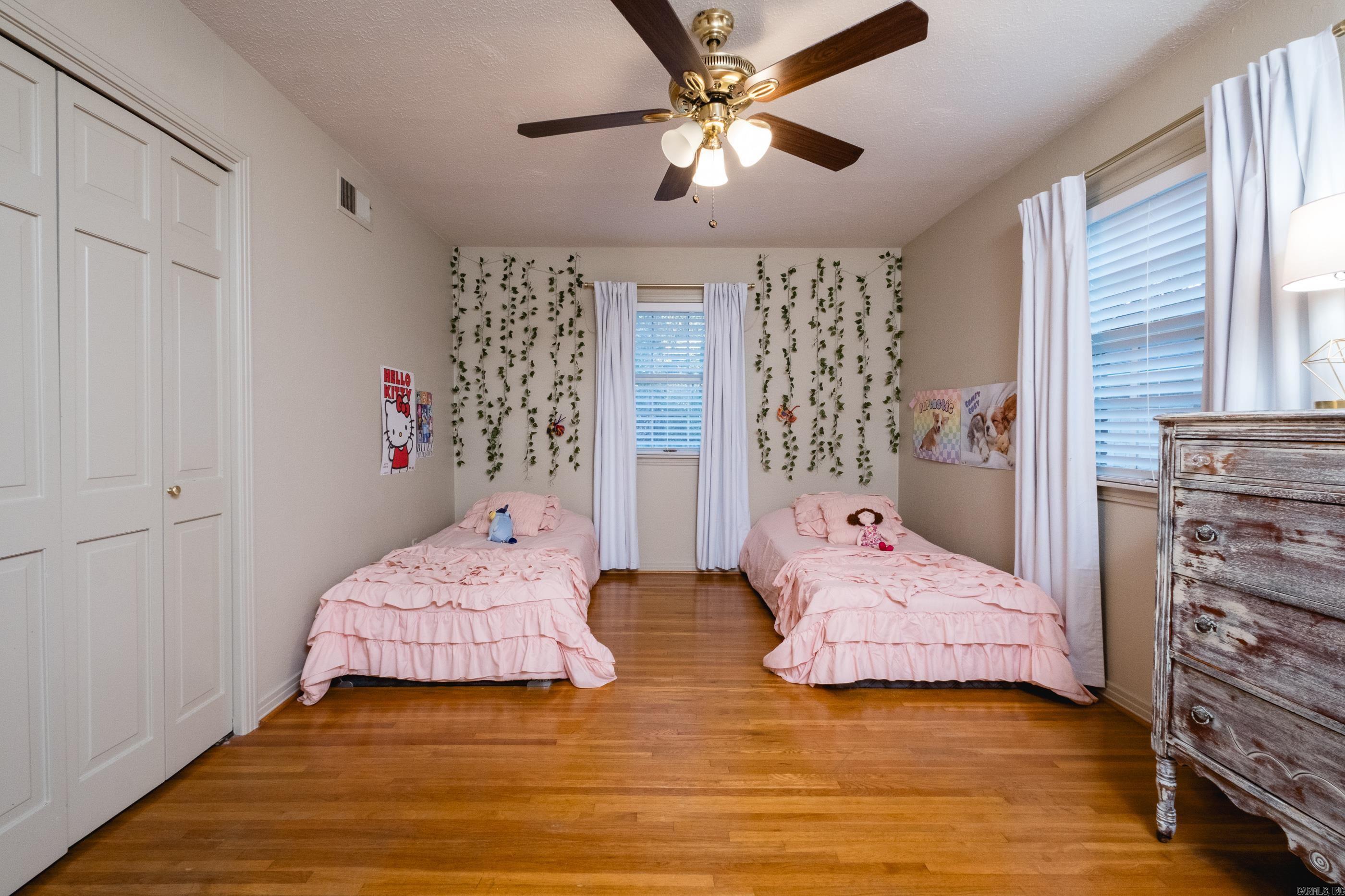 BRIARWOOD - Residential