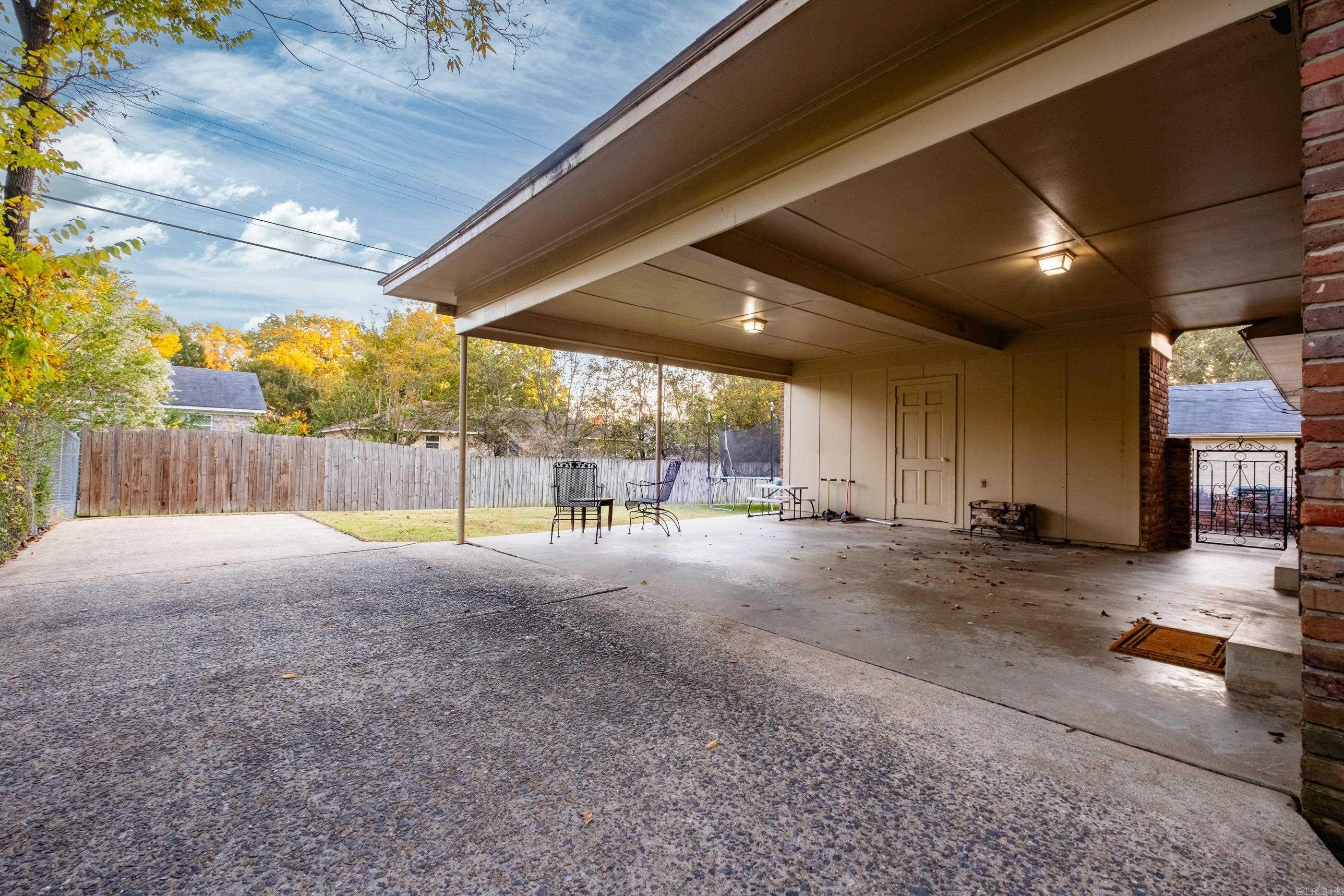 BRIARWOOD - Residential