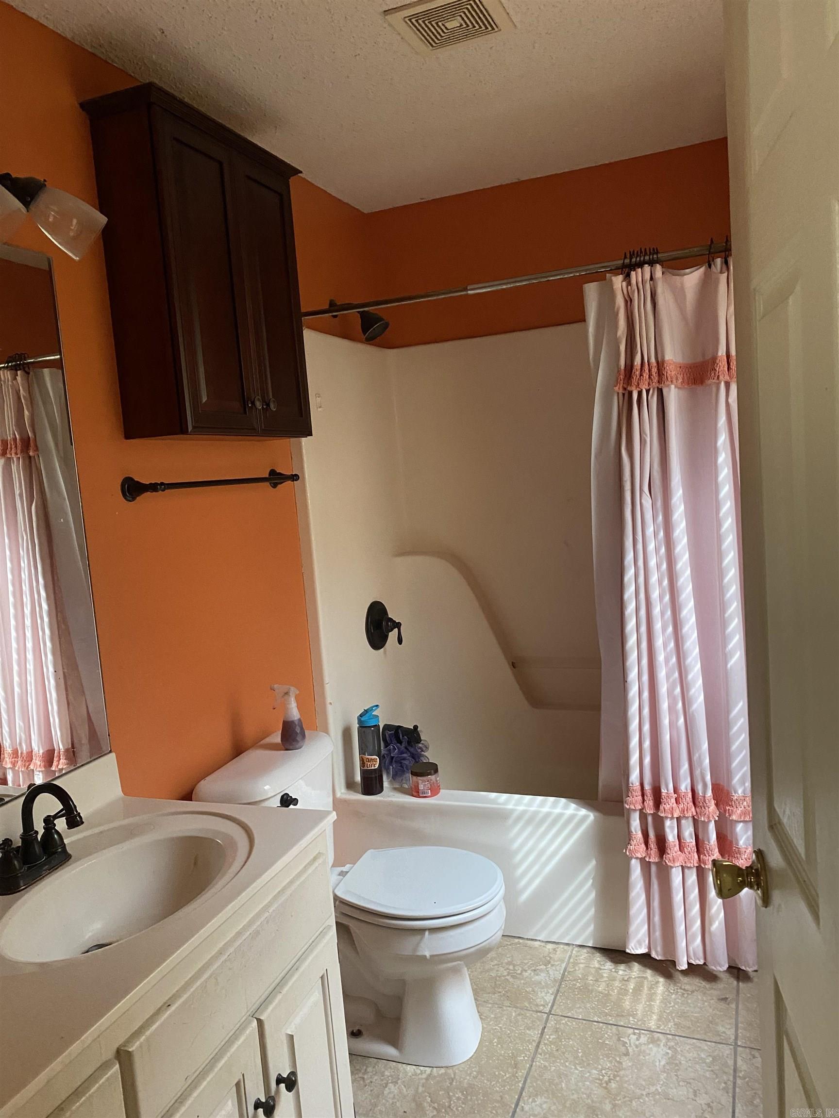 SPRING VALLEY - Residential