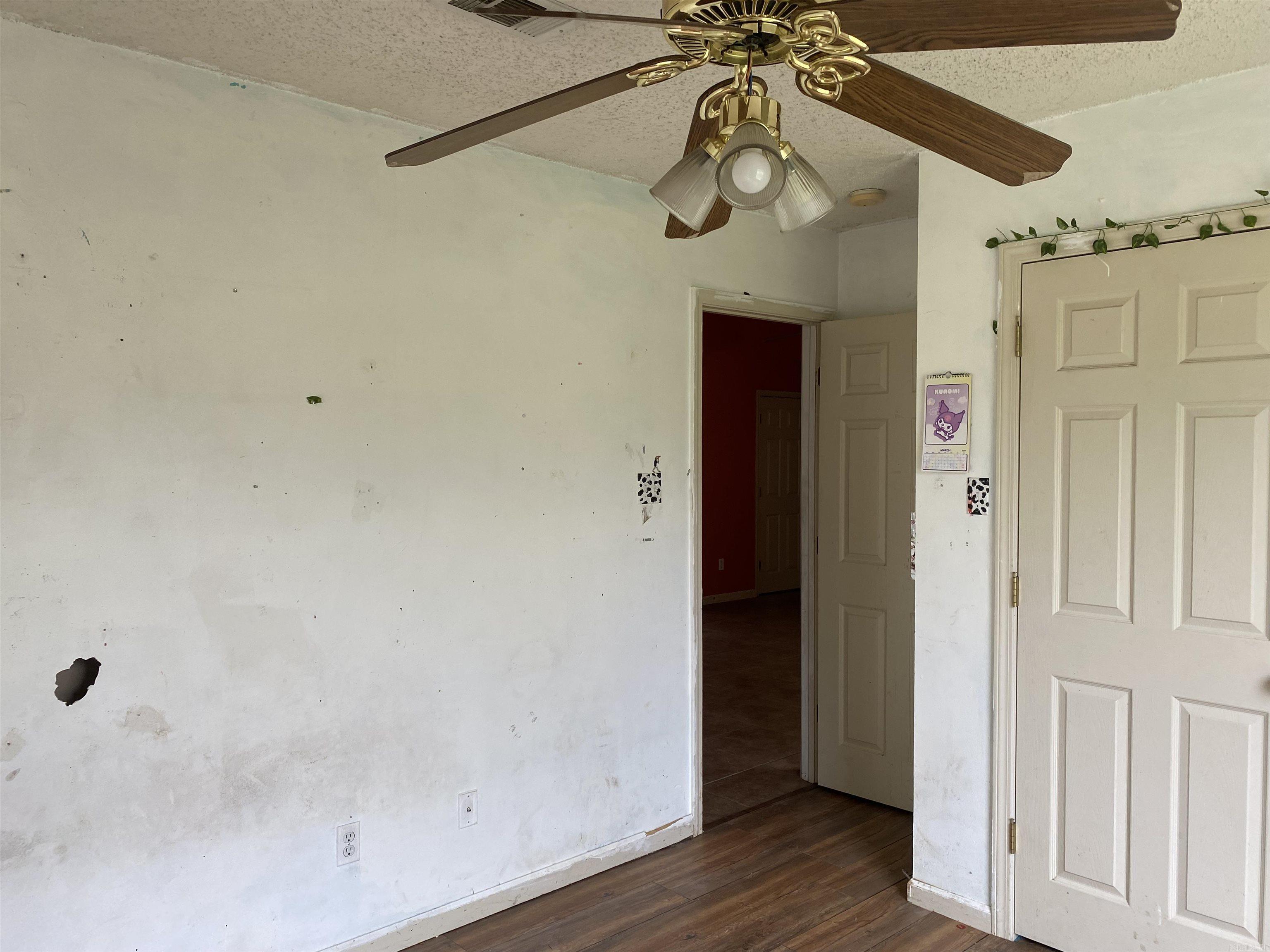 SPRING VALLEY - Residential