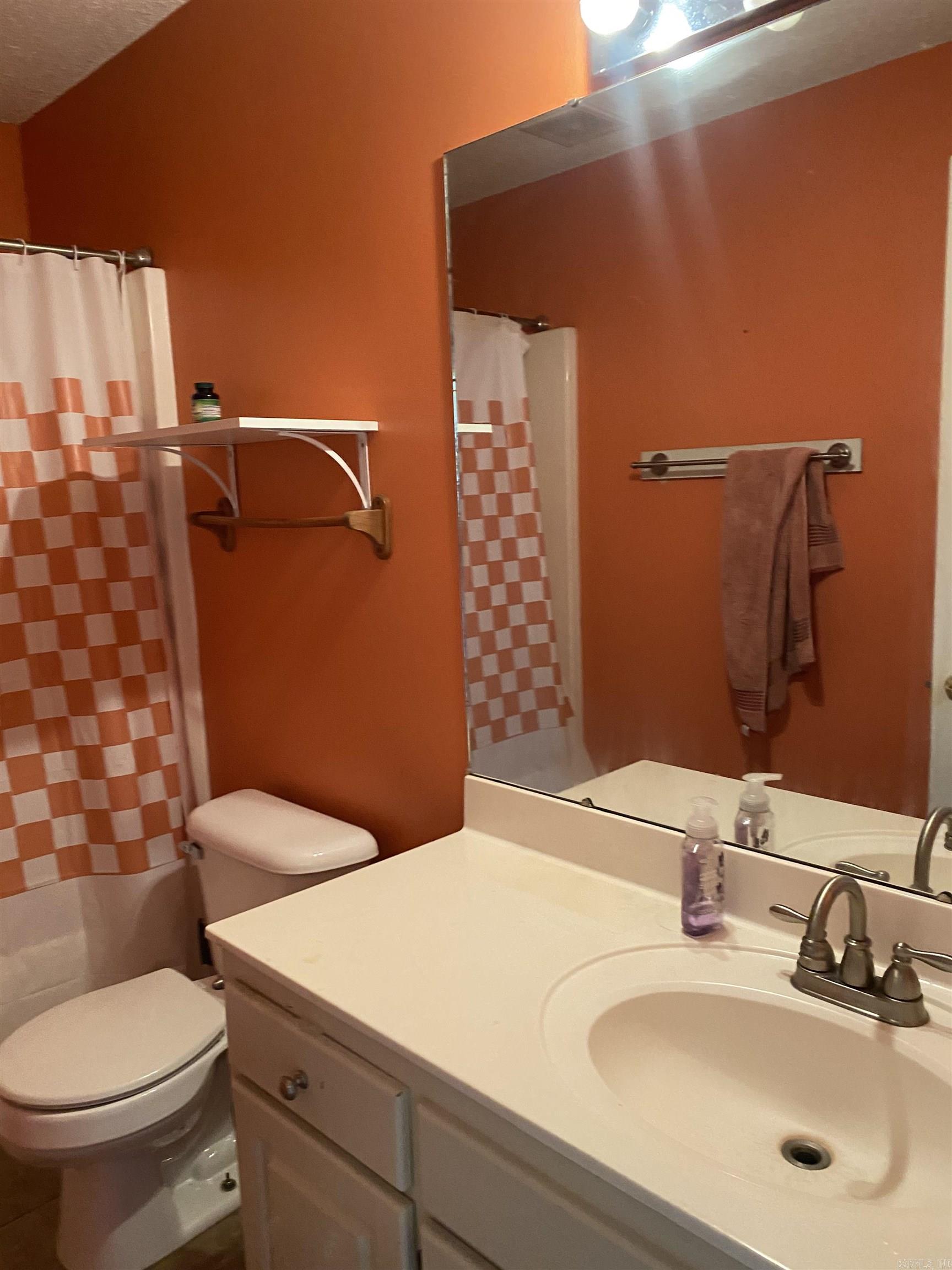 SPRING VALLEY - Residential