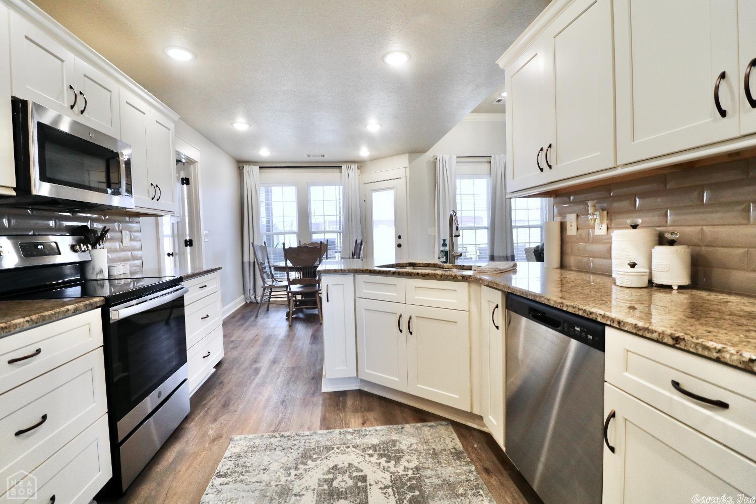 BRIDGER PLACE - Residential