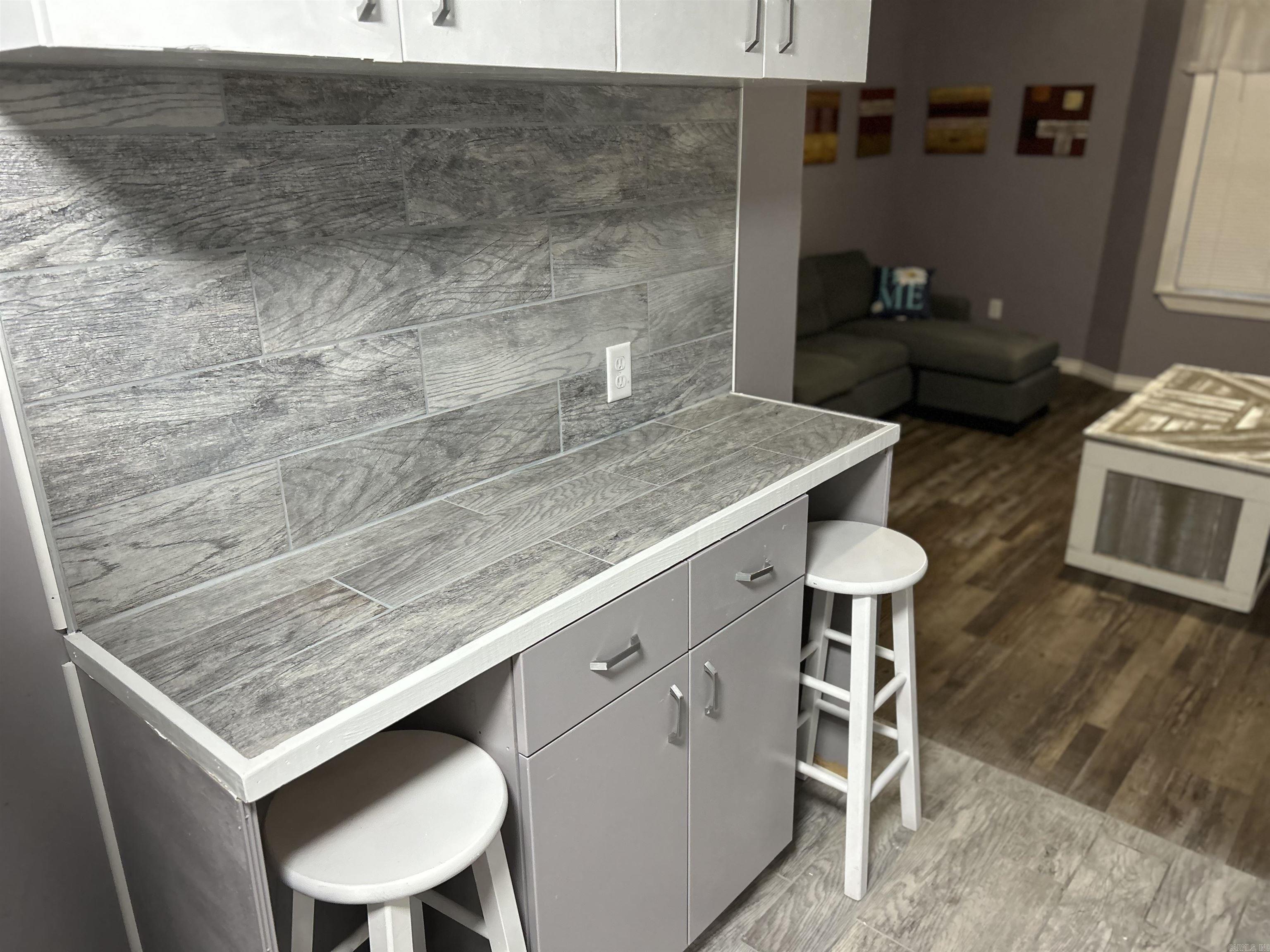 HARDING D - Residential