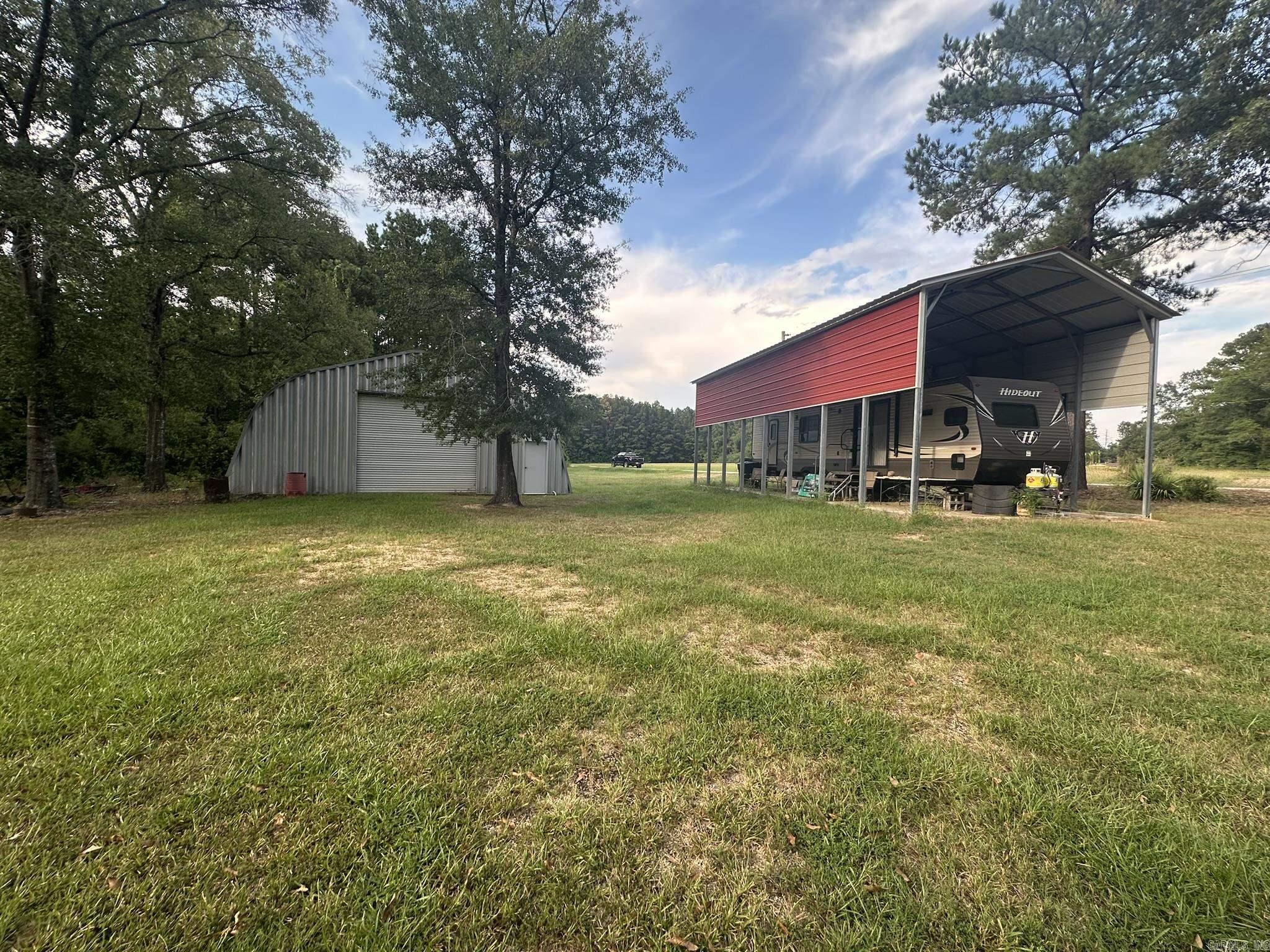 Metes & Bounds - Land