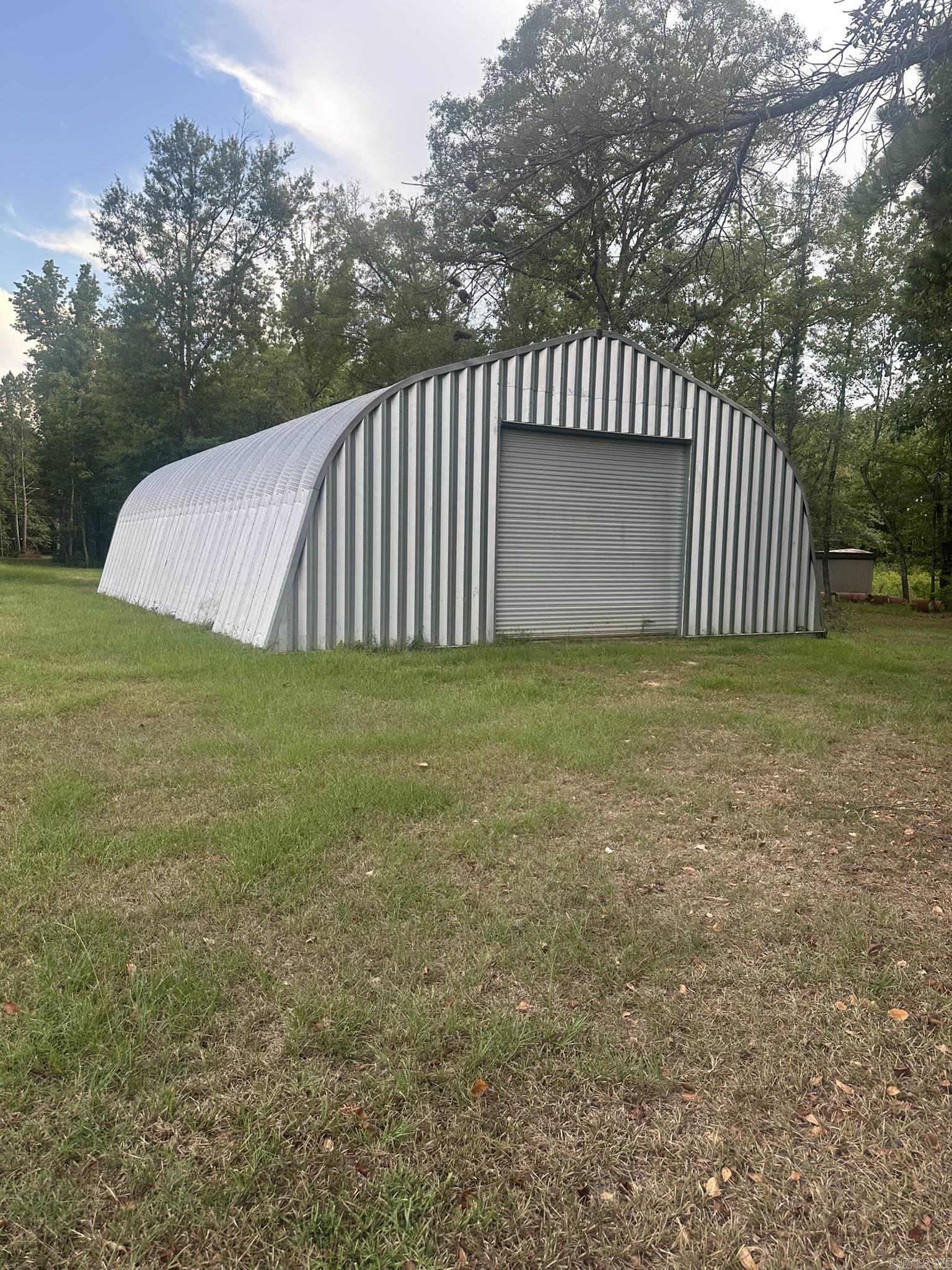 Metes & Bounds - Land