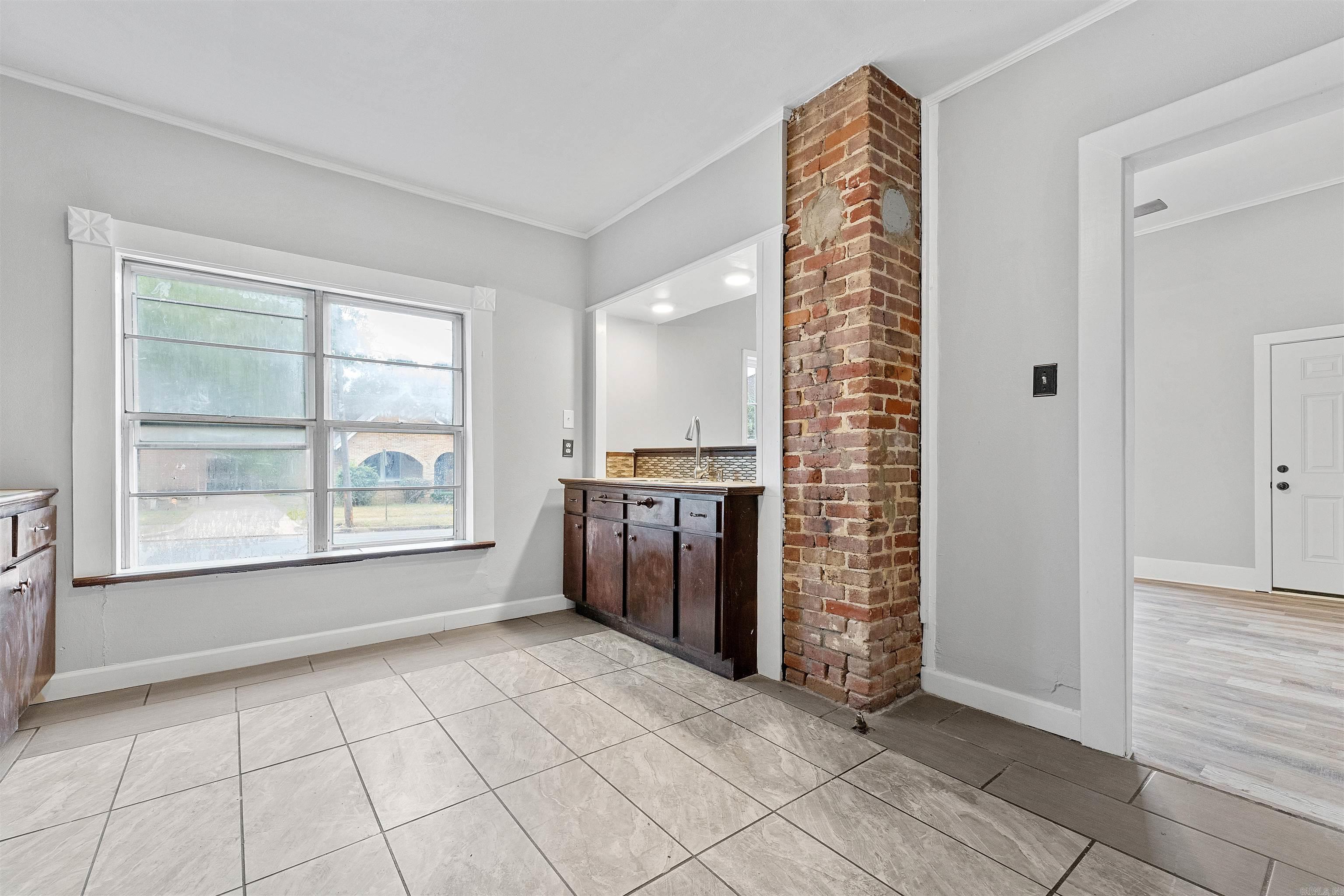 CITY OF LR L1 - Residential