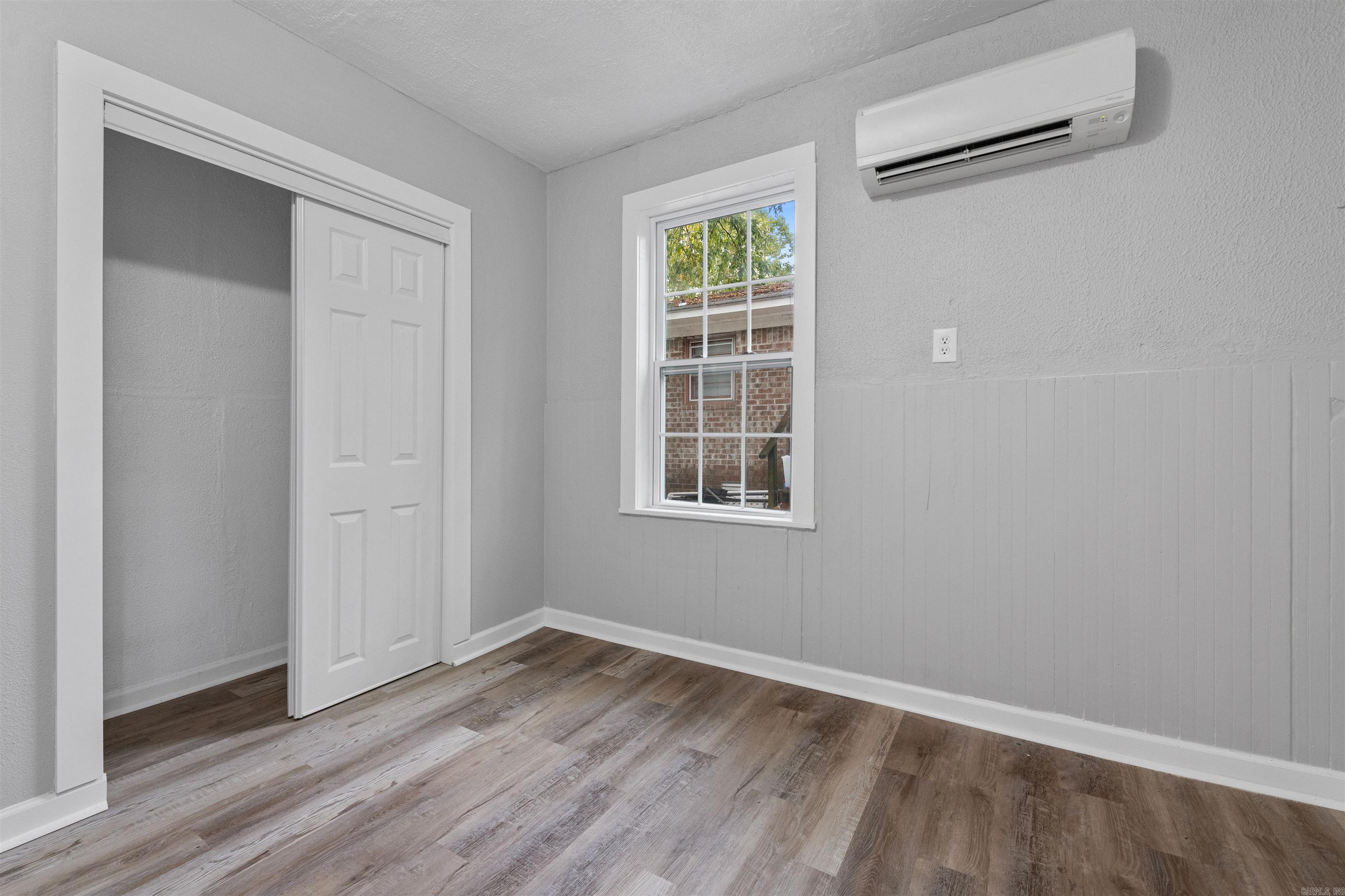 CITY OF LR L1 - Residential