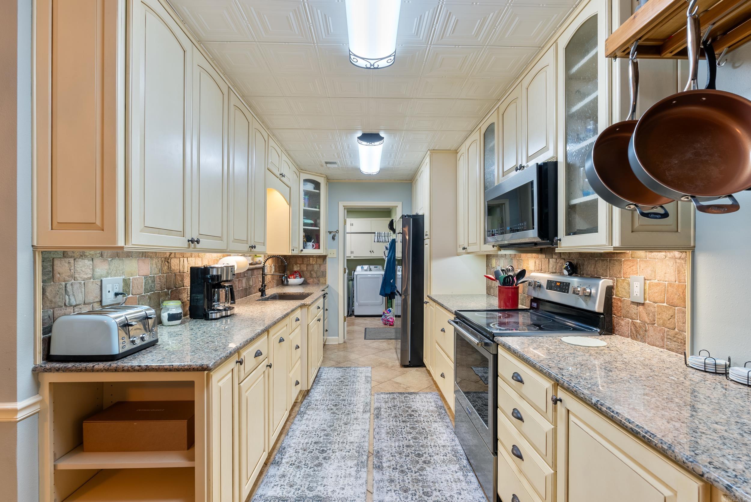 BAINBRIDGE - Residential