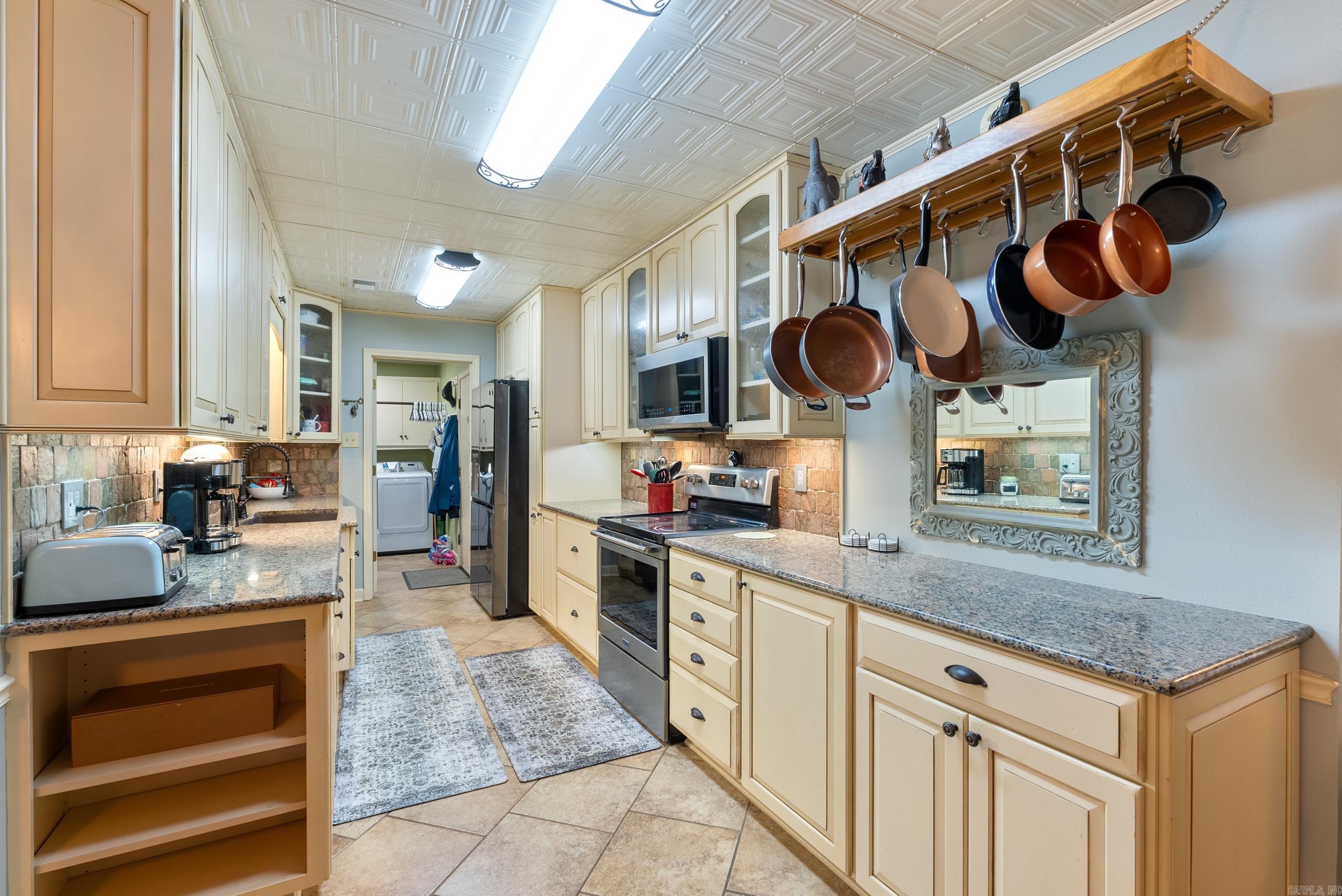 BAINBRIDGE - Residential