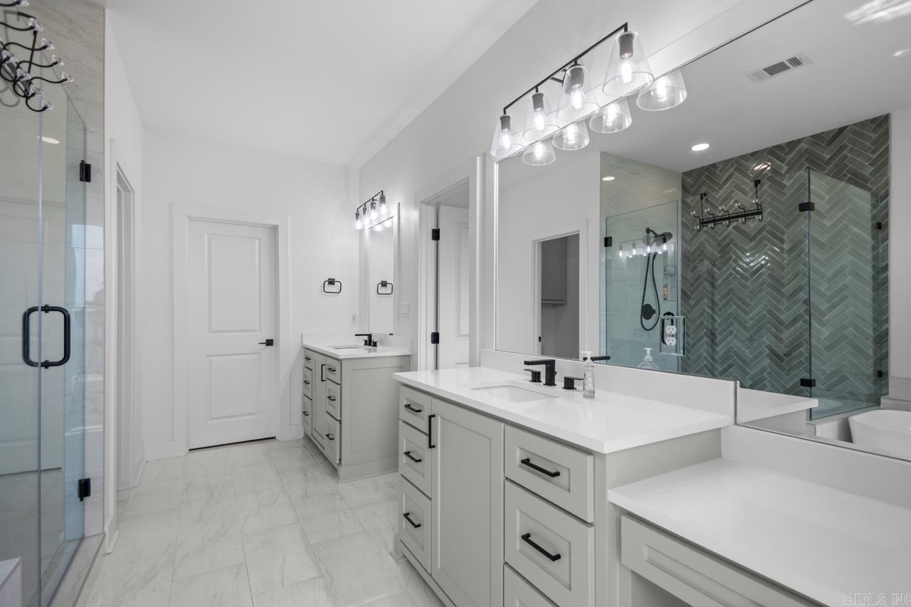 LAKEVIEW WEST - Residential