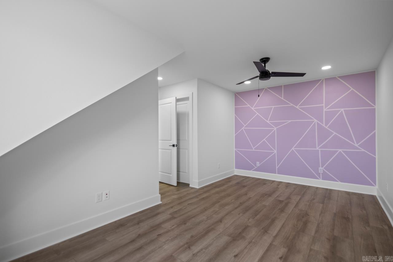 LAKEVIEW WEST - Residential