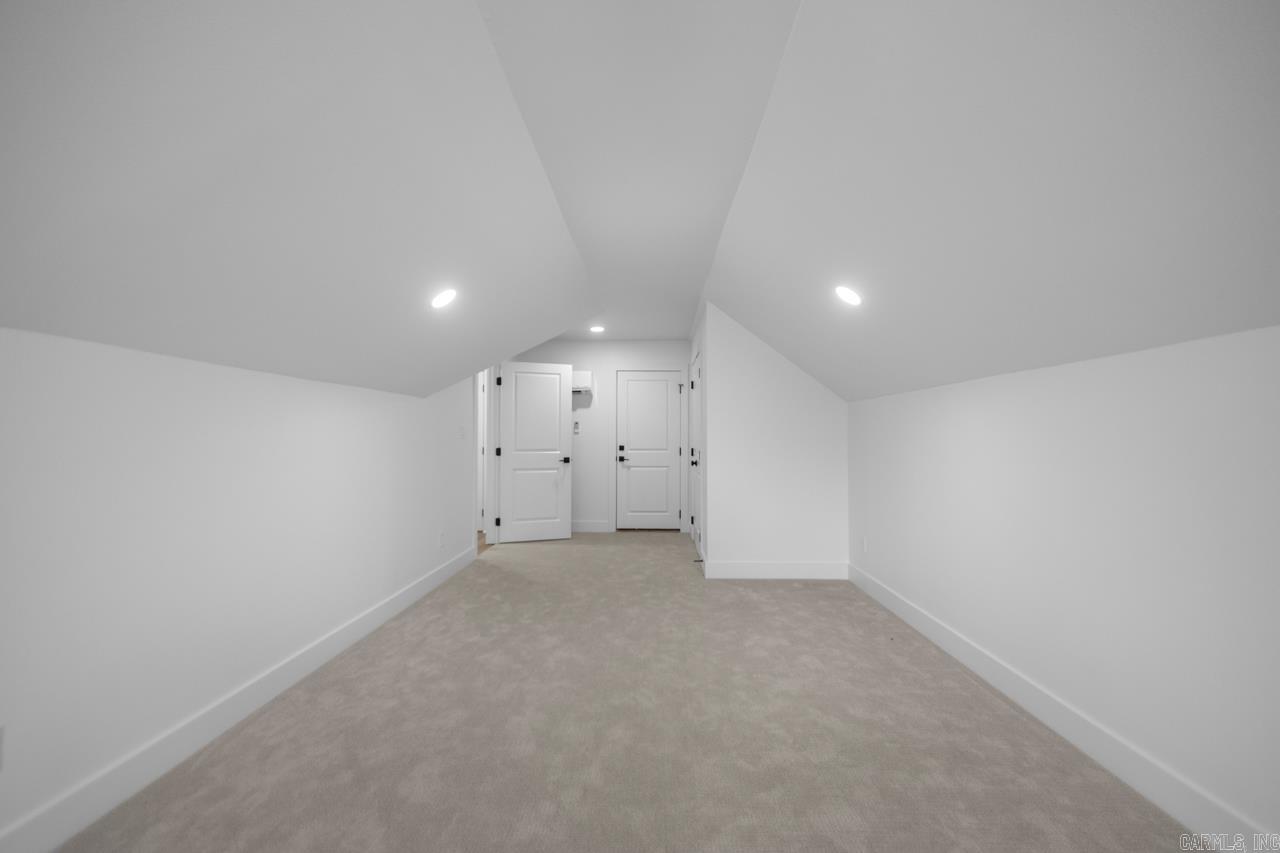 LAKEVIEW WEST - Residential