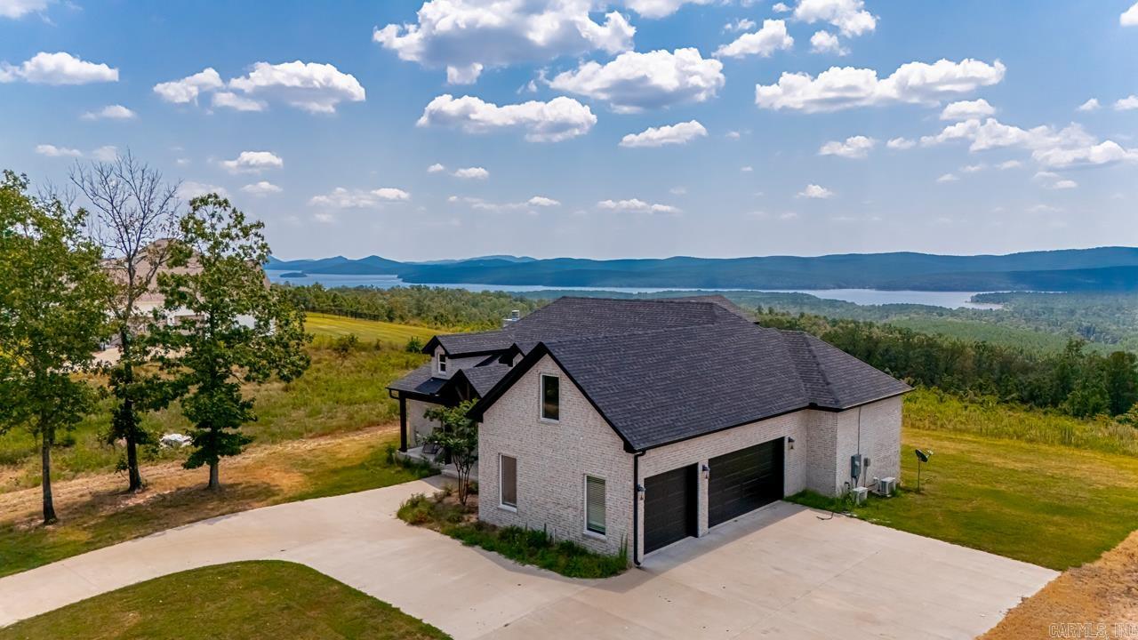 LAKEVIEW WEST - Residential