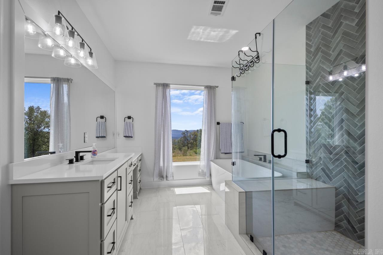 LAKEVIEW WEST - Residential