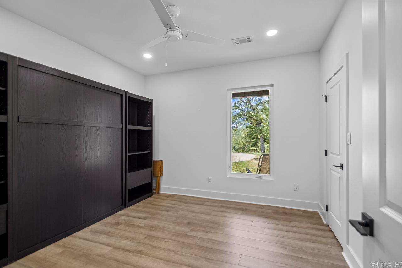 LAKEVIEW WEST - Residential