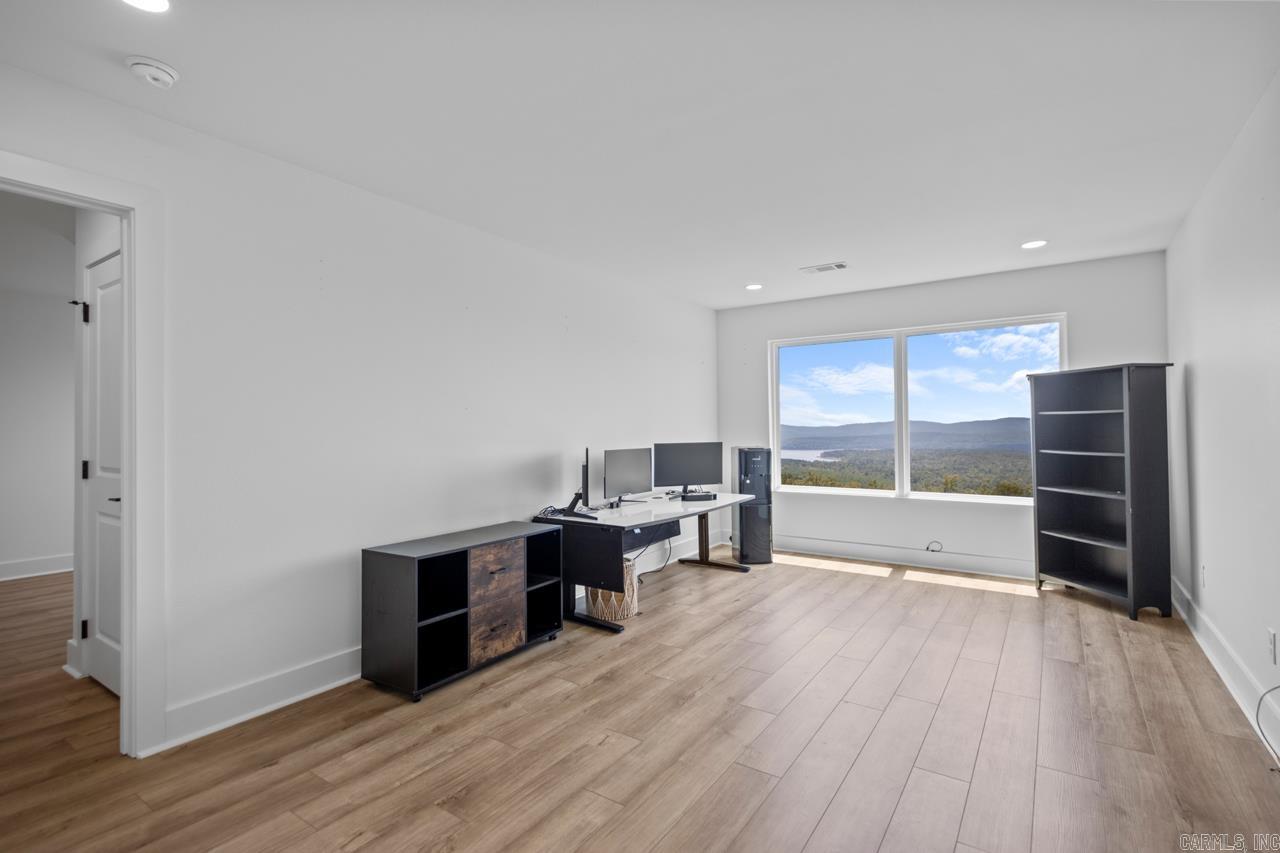 LAKEVIEW WEST - Residential