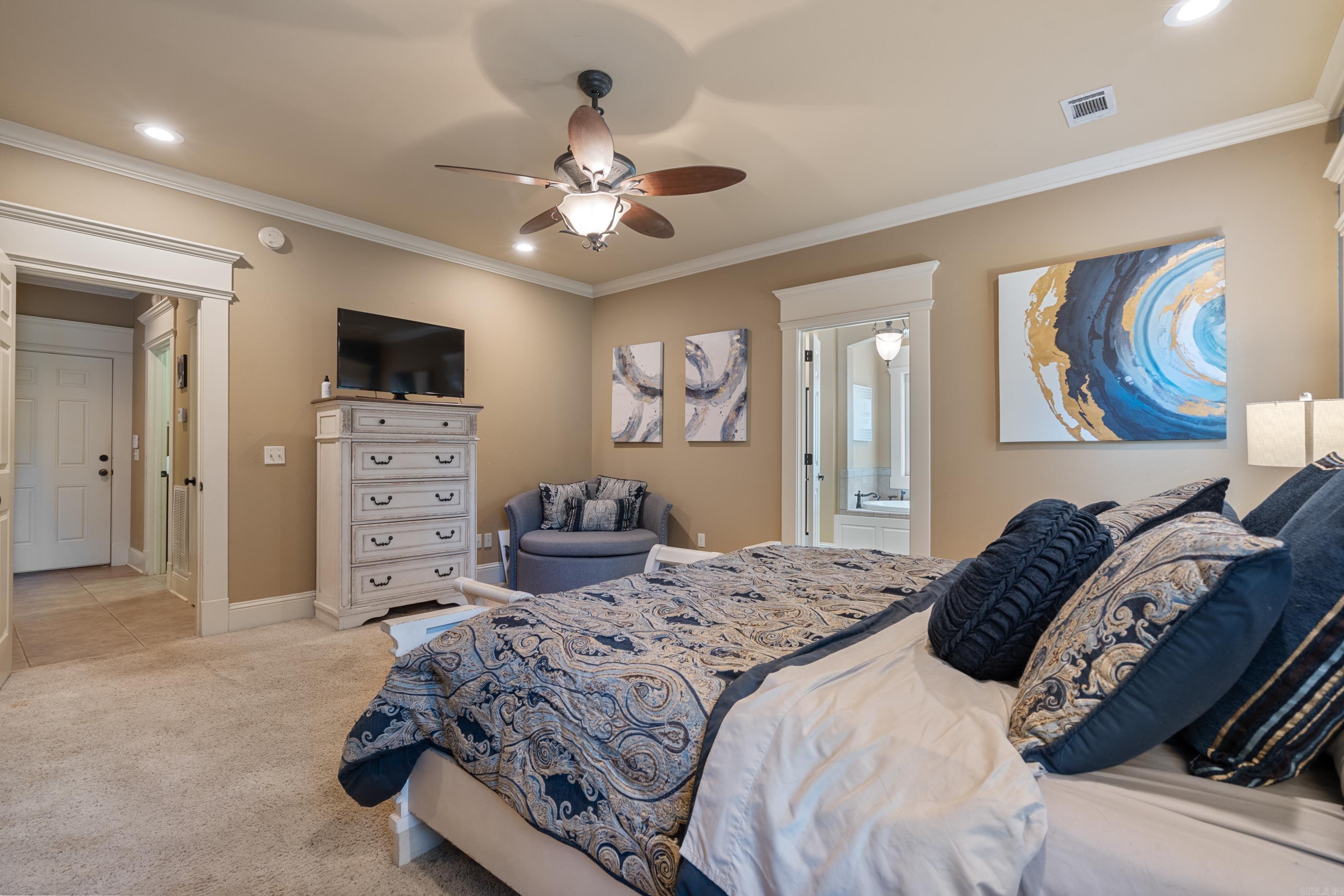 PARKWAY VILLAGE - Residential