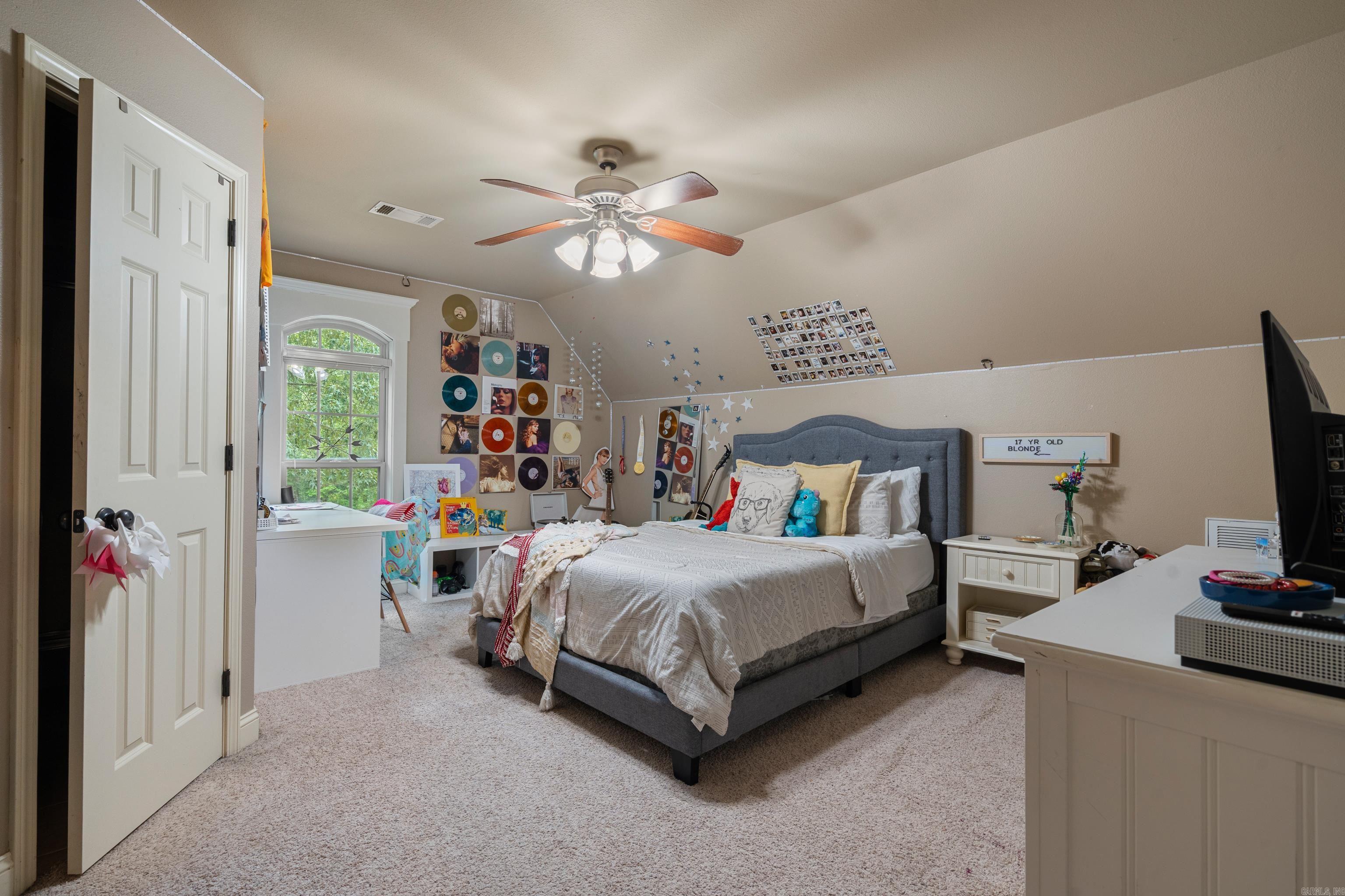 PARKWAY VILLAGE - Residential