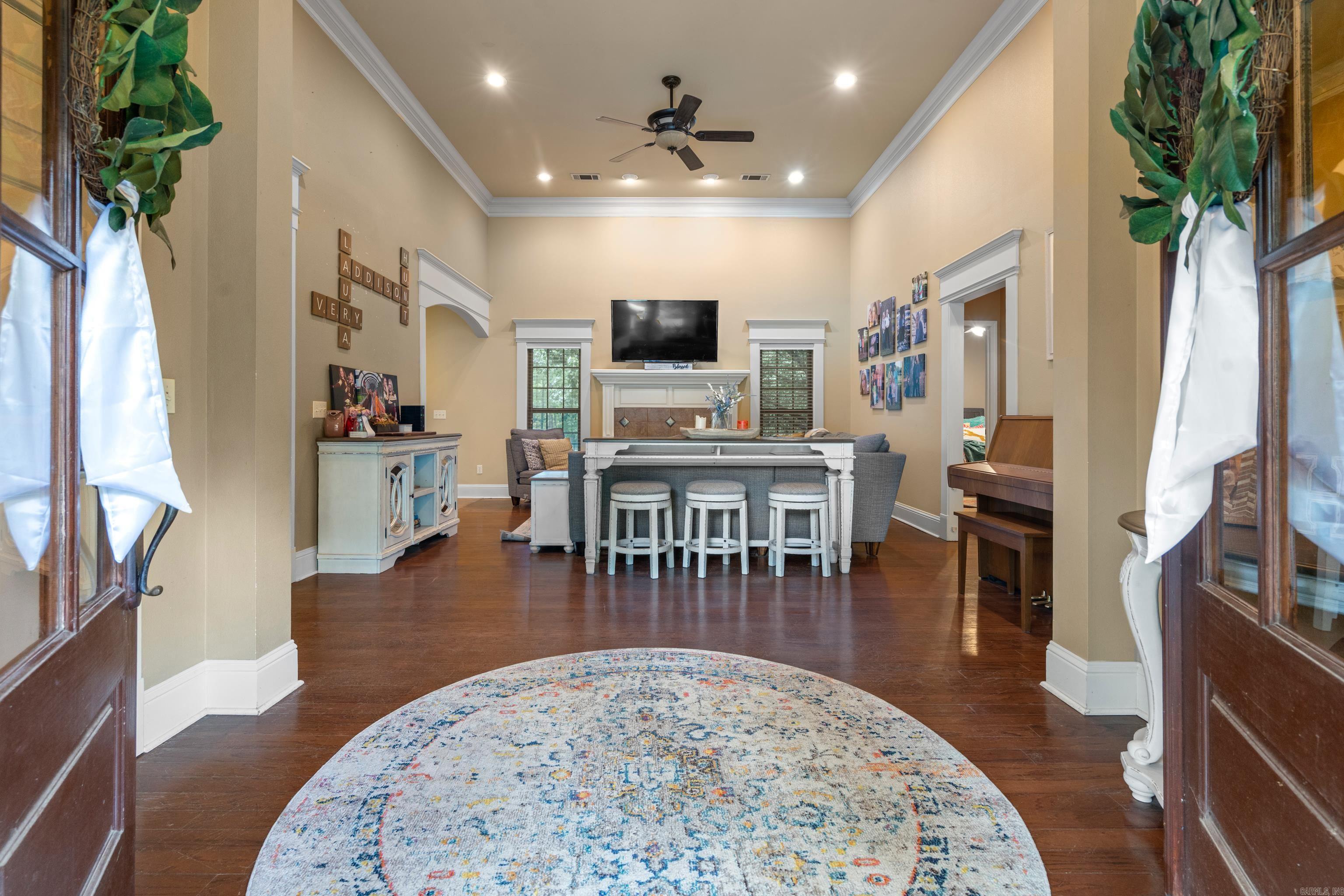 PARKWAY VILLAGE - Residential